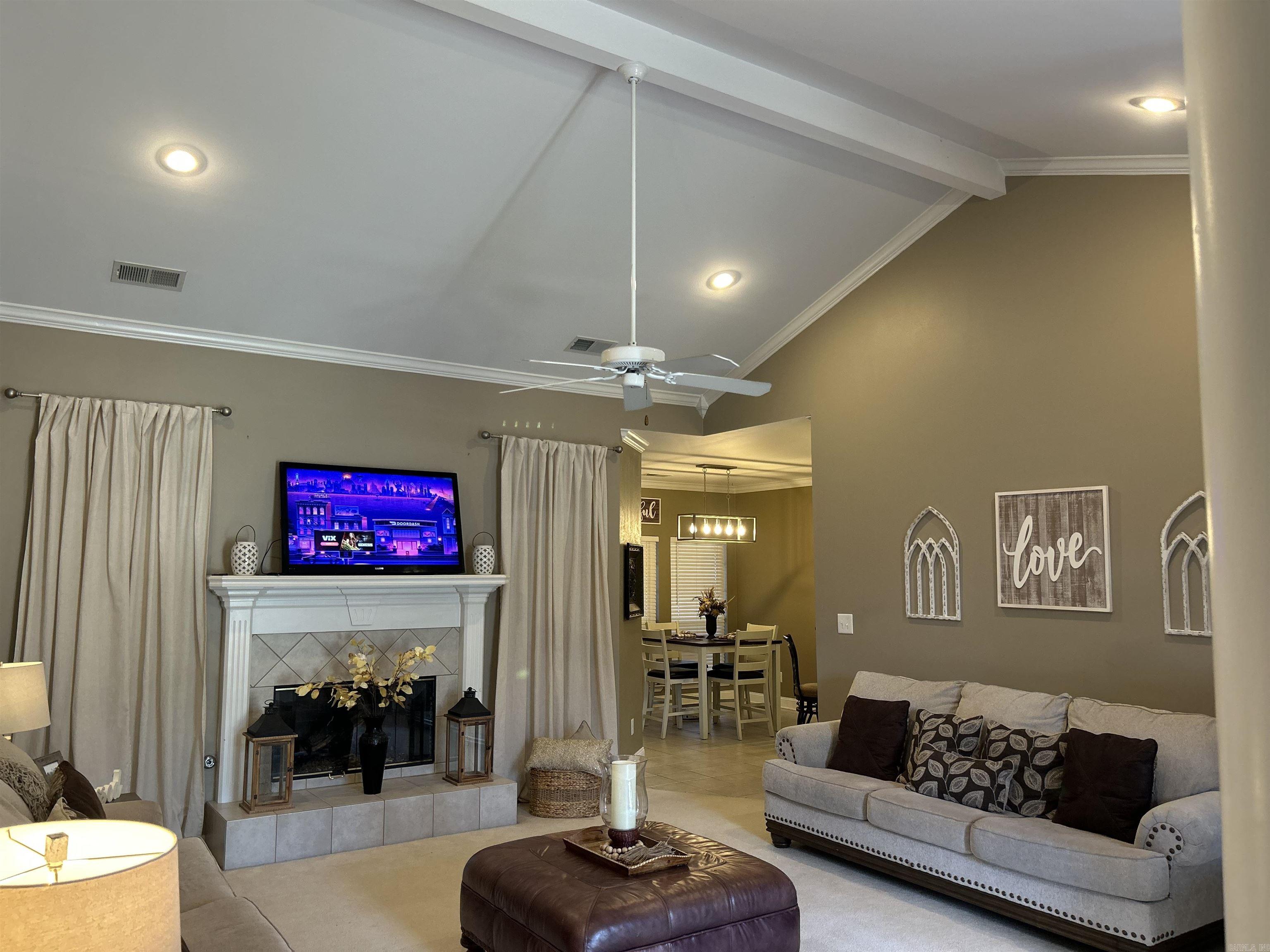 24 Ozark  Maumelle, AR