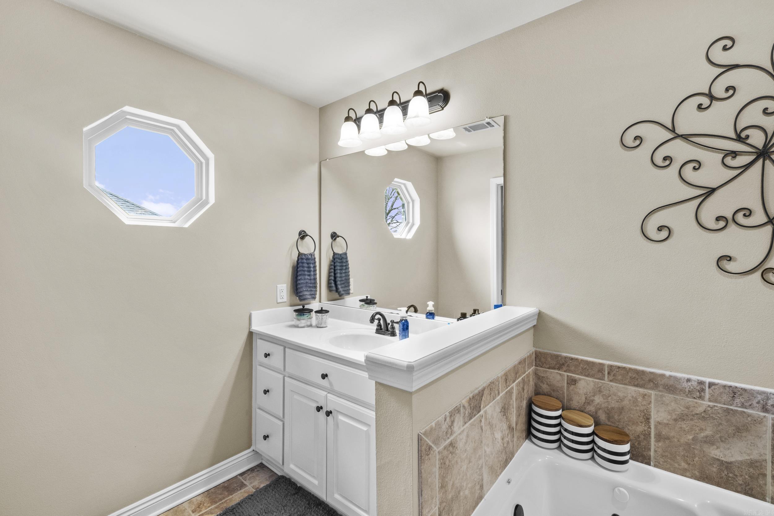 1711 Pioneer  Cabot, AR