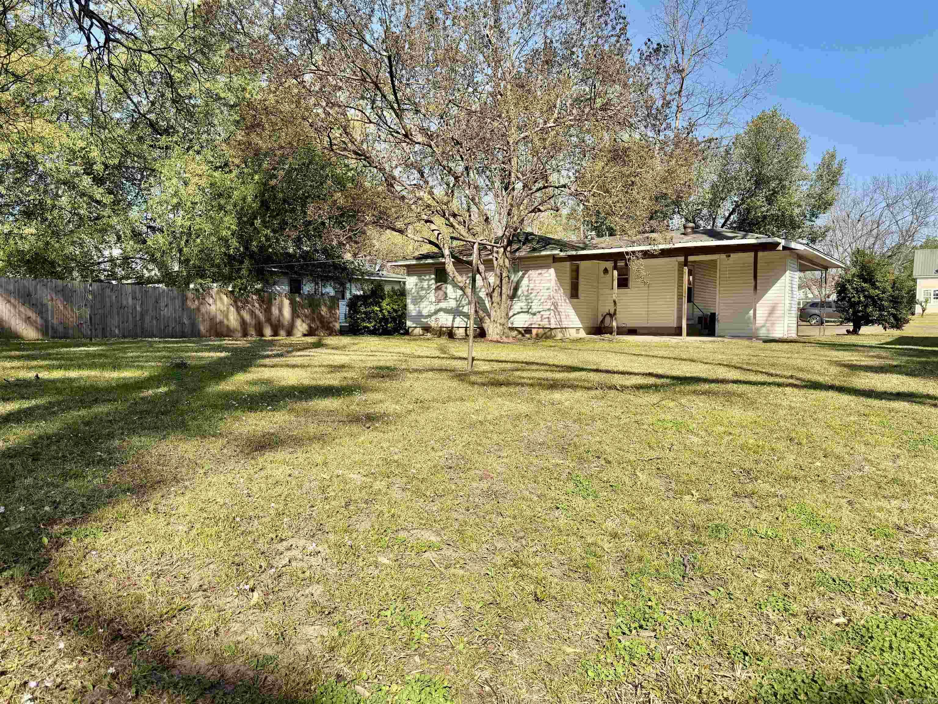 211 Rock  Dardanelle, AR