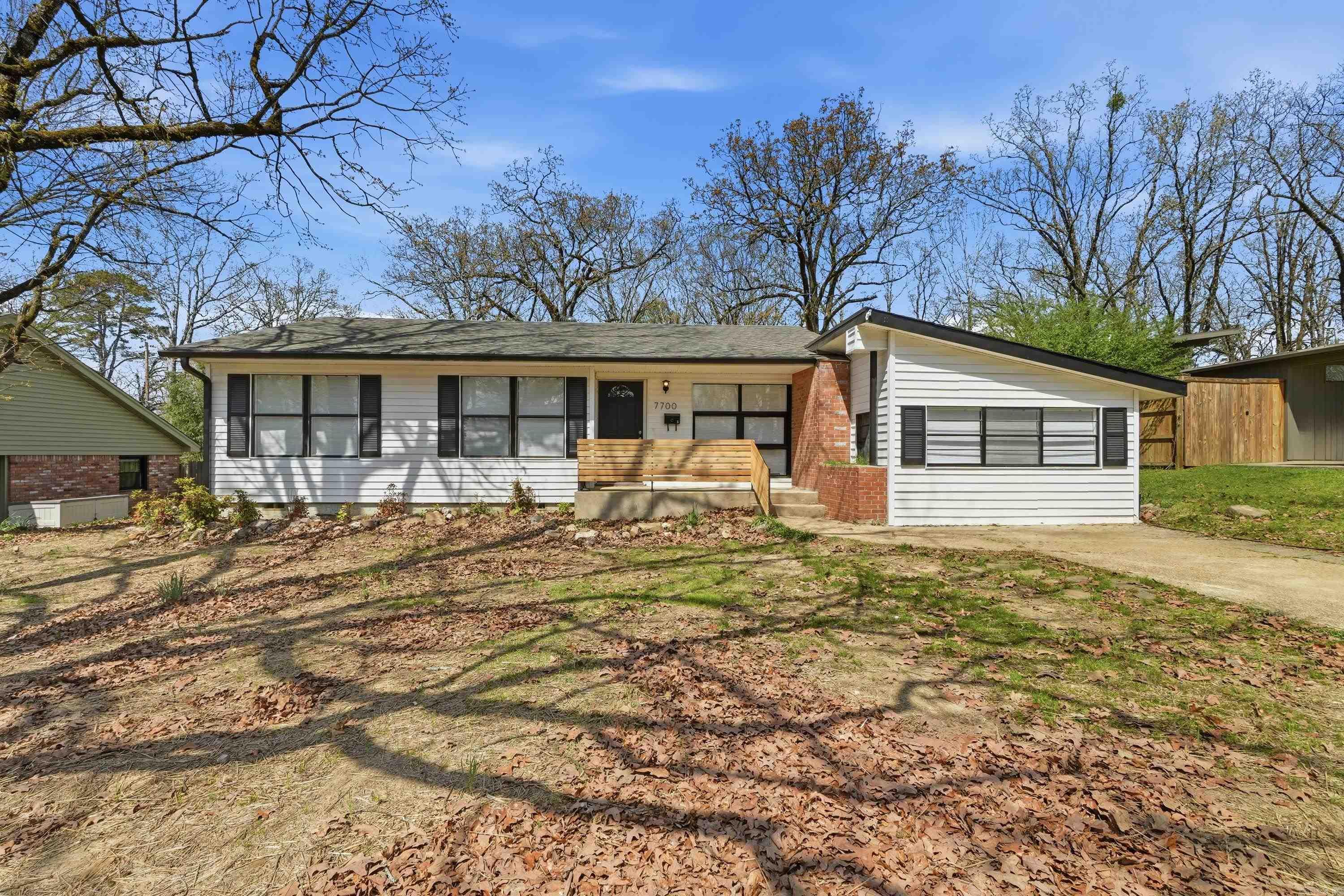 7700 Harmon  Little Rock, AR