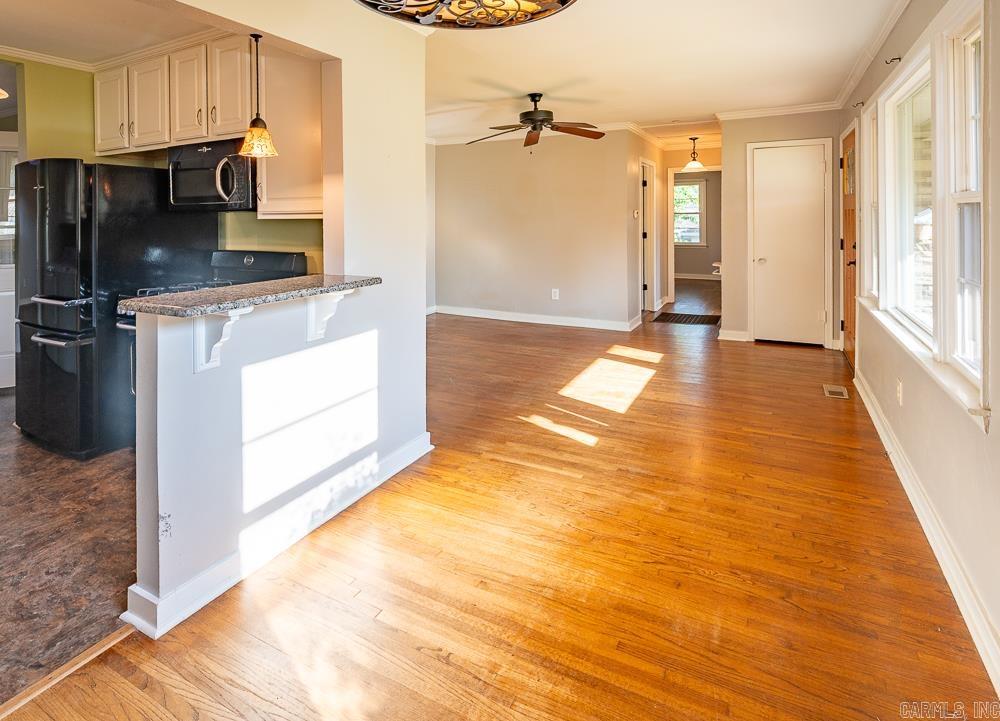 1924 Pine Valley  Little Rock, AR