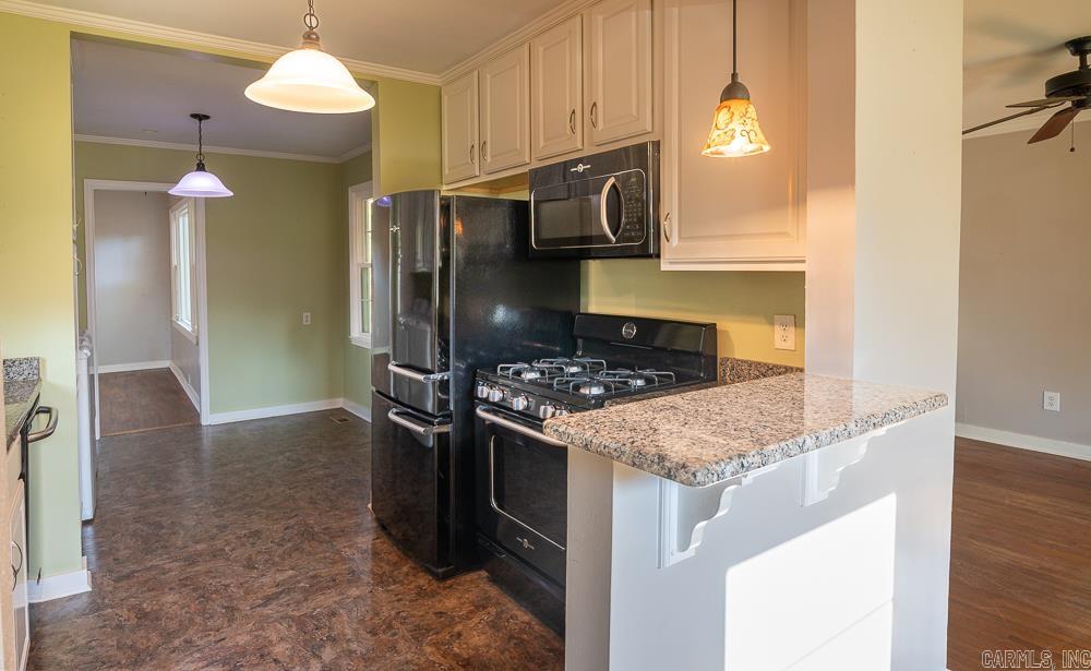 1924 Pine Valley  Little Rock, AR