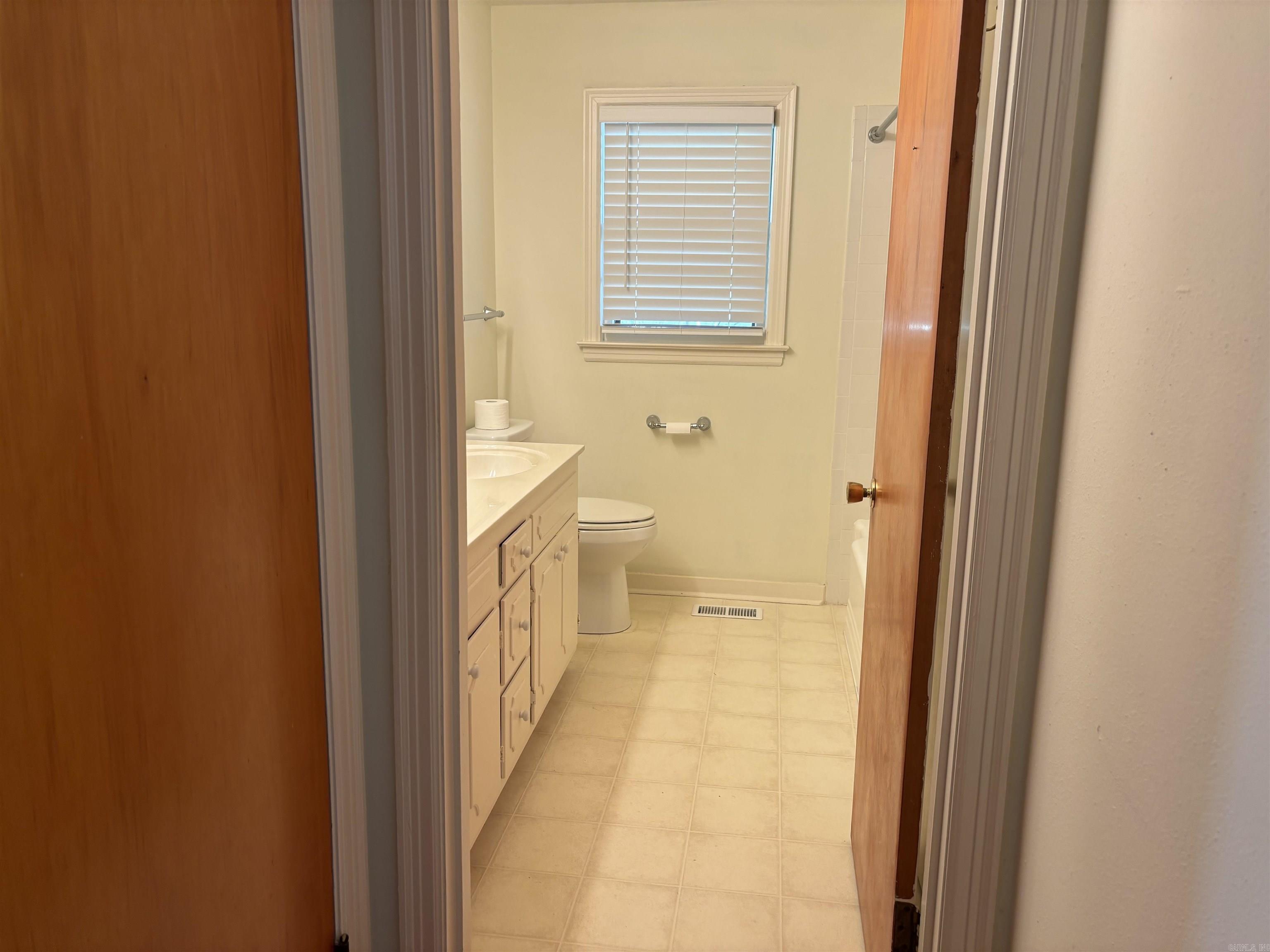 2816 Crouchwood  Little Rock, AR