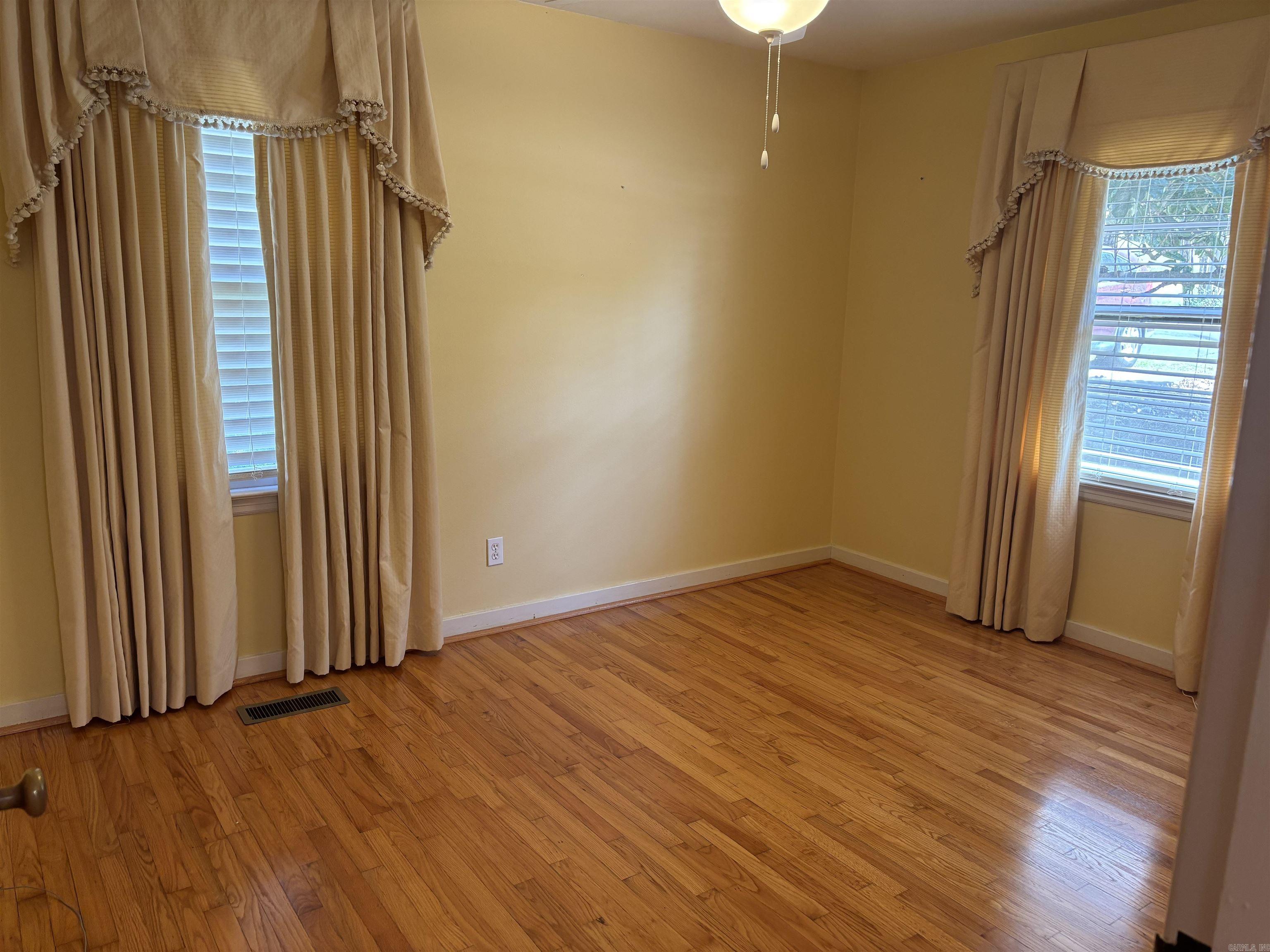 2816 Crouchwood  Little Rock, AR