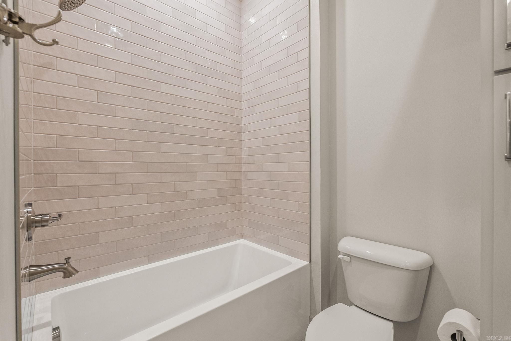 1665 Nantucket  Conway, AR