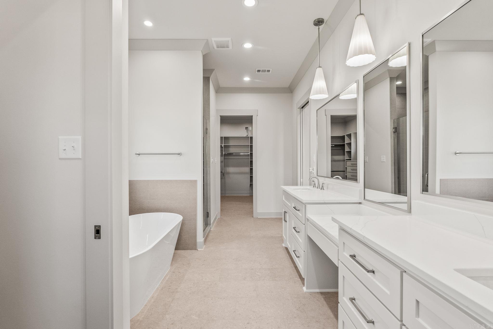 1665 Nantucket  Conway, AR