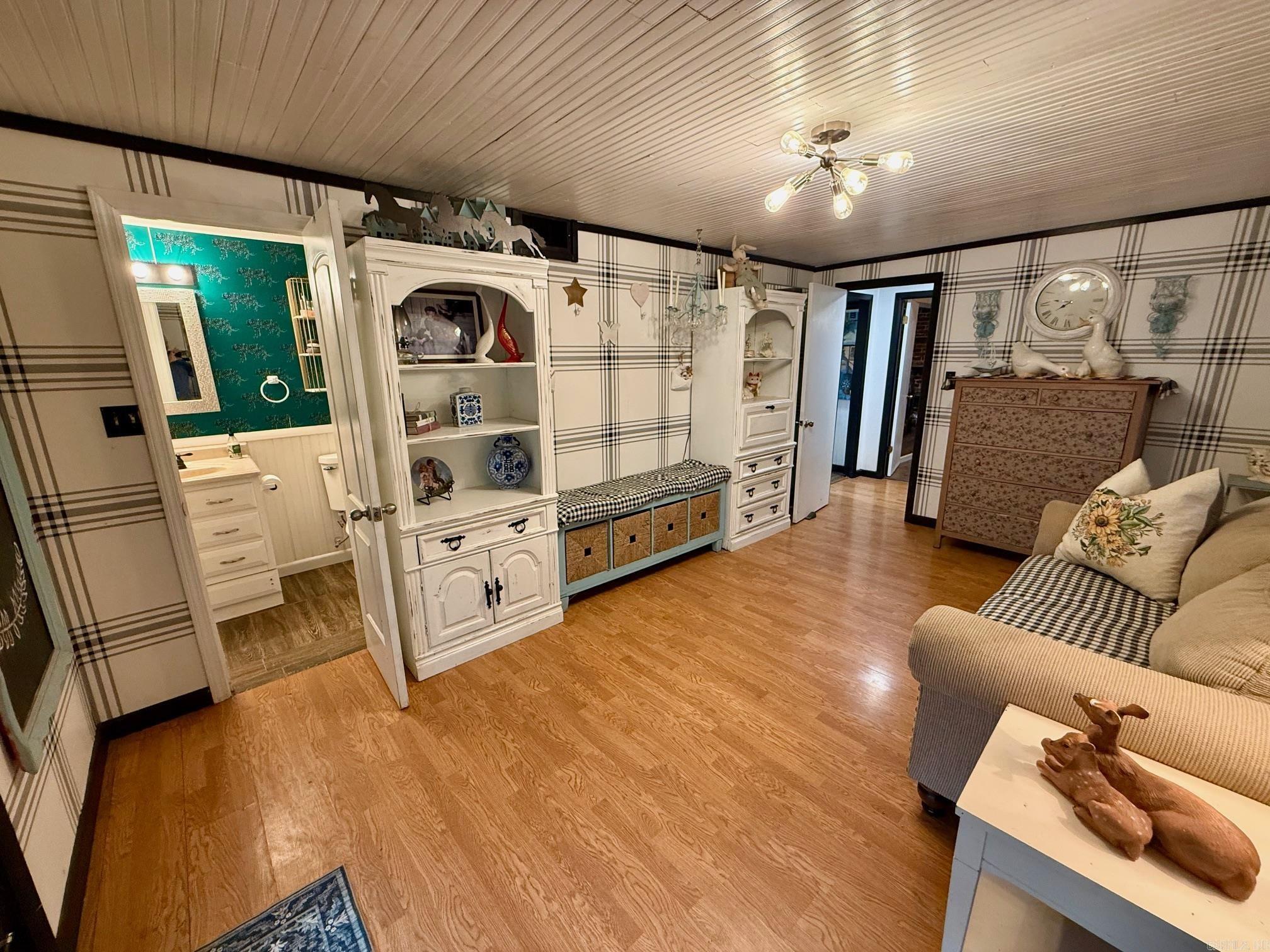 280 Lost End  Hot Springs, AR