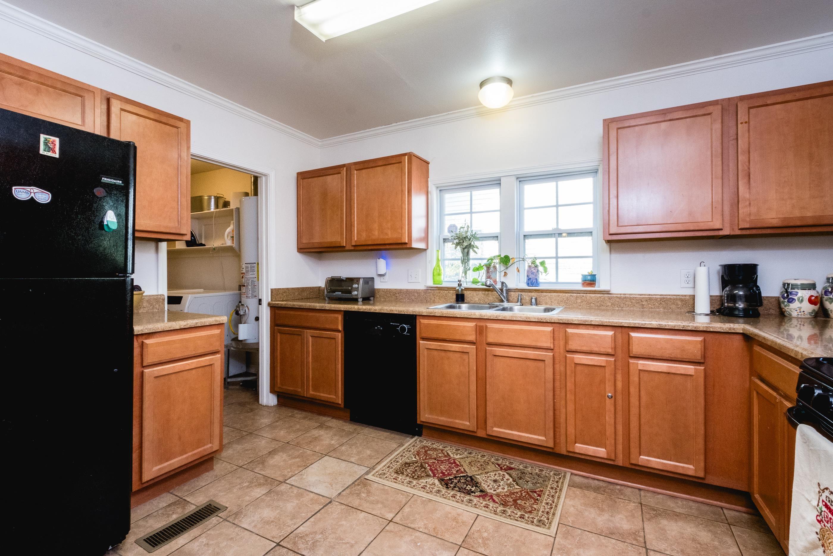 1516 S Harrison  Little Rock, AR