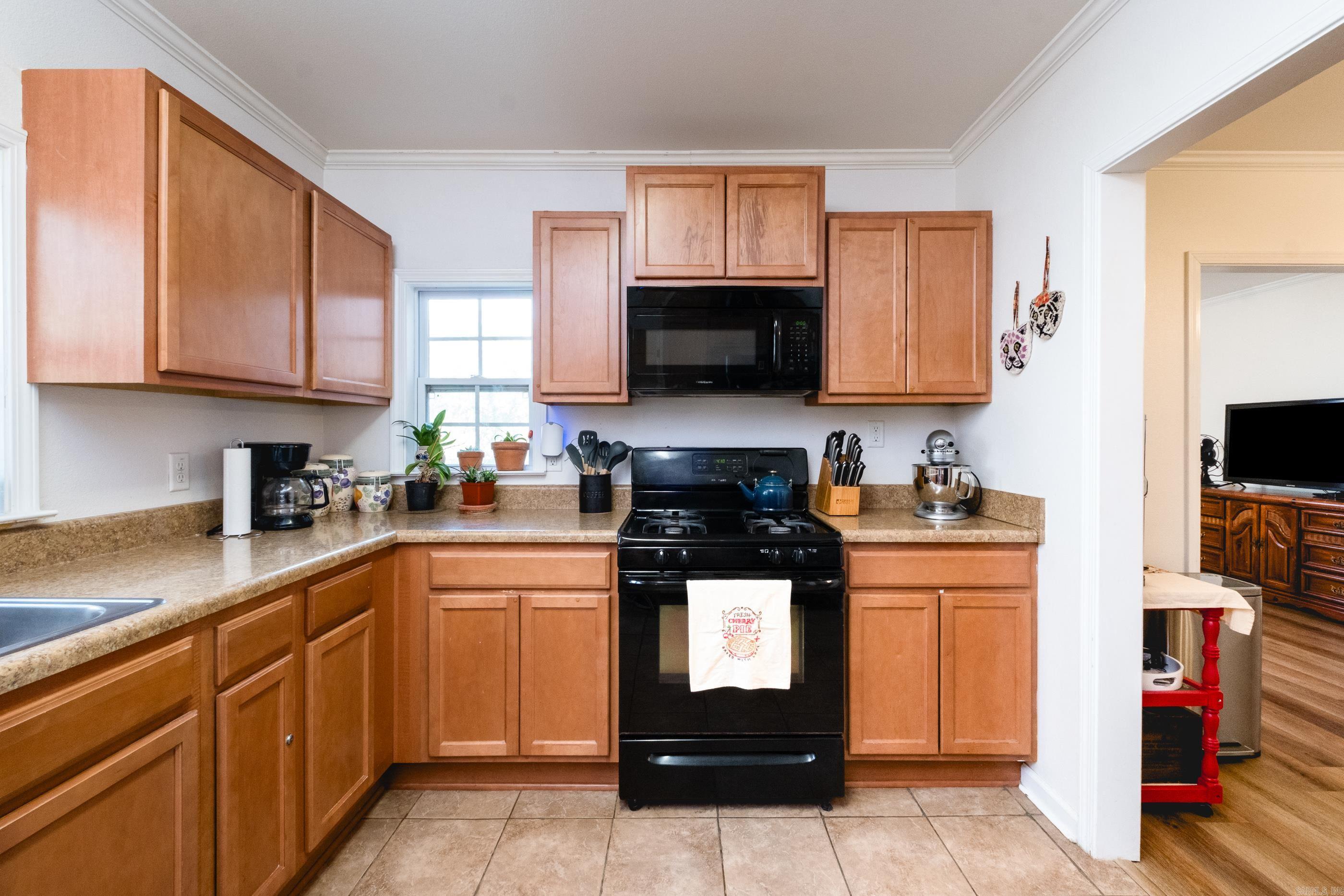 1516 S Harrison  Little Rock, AR