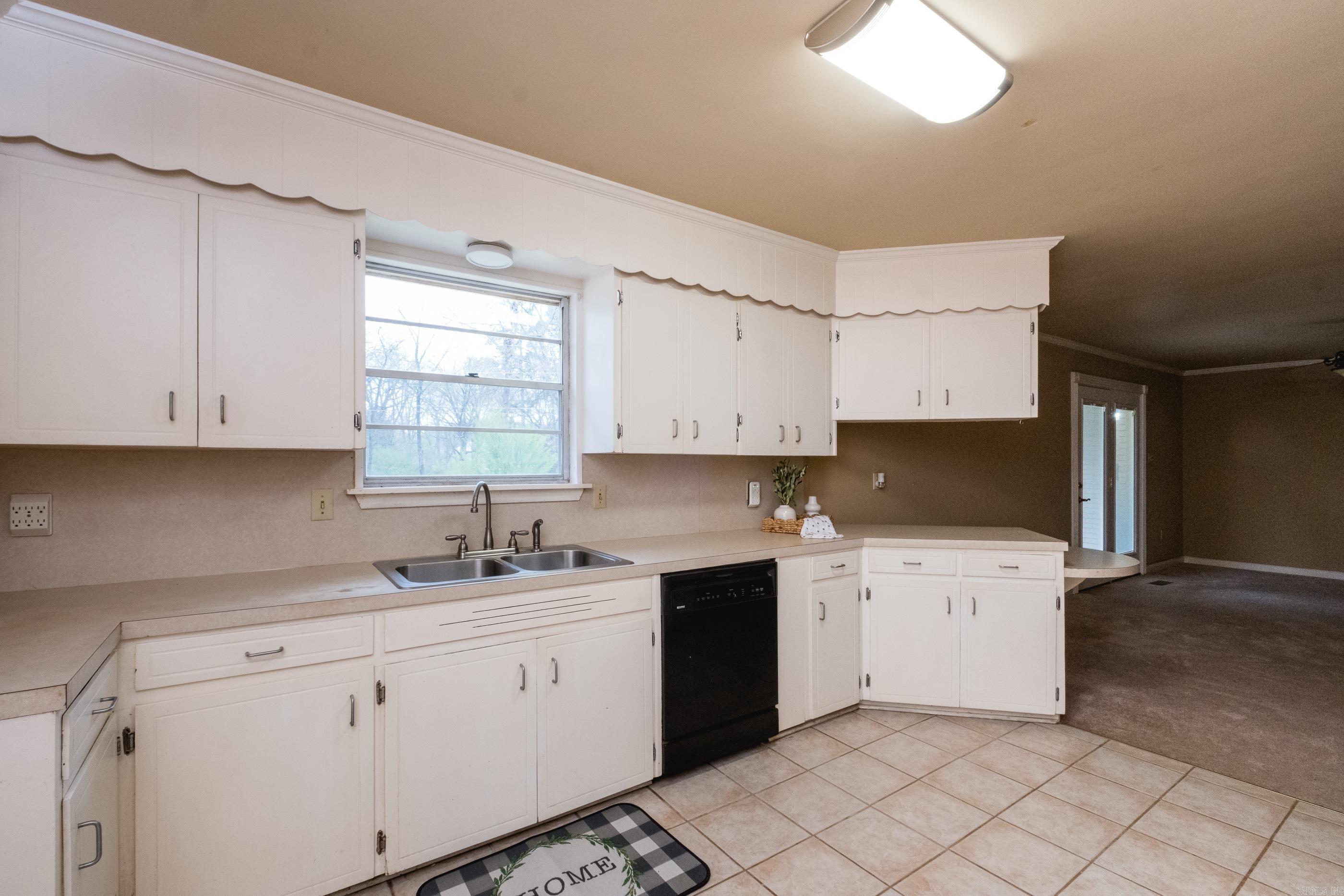 10 Dee Dee Circle  Little Rock, AR