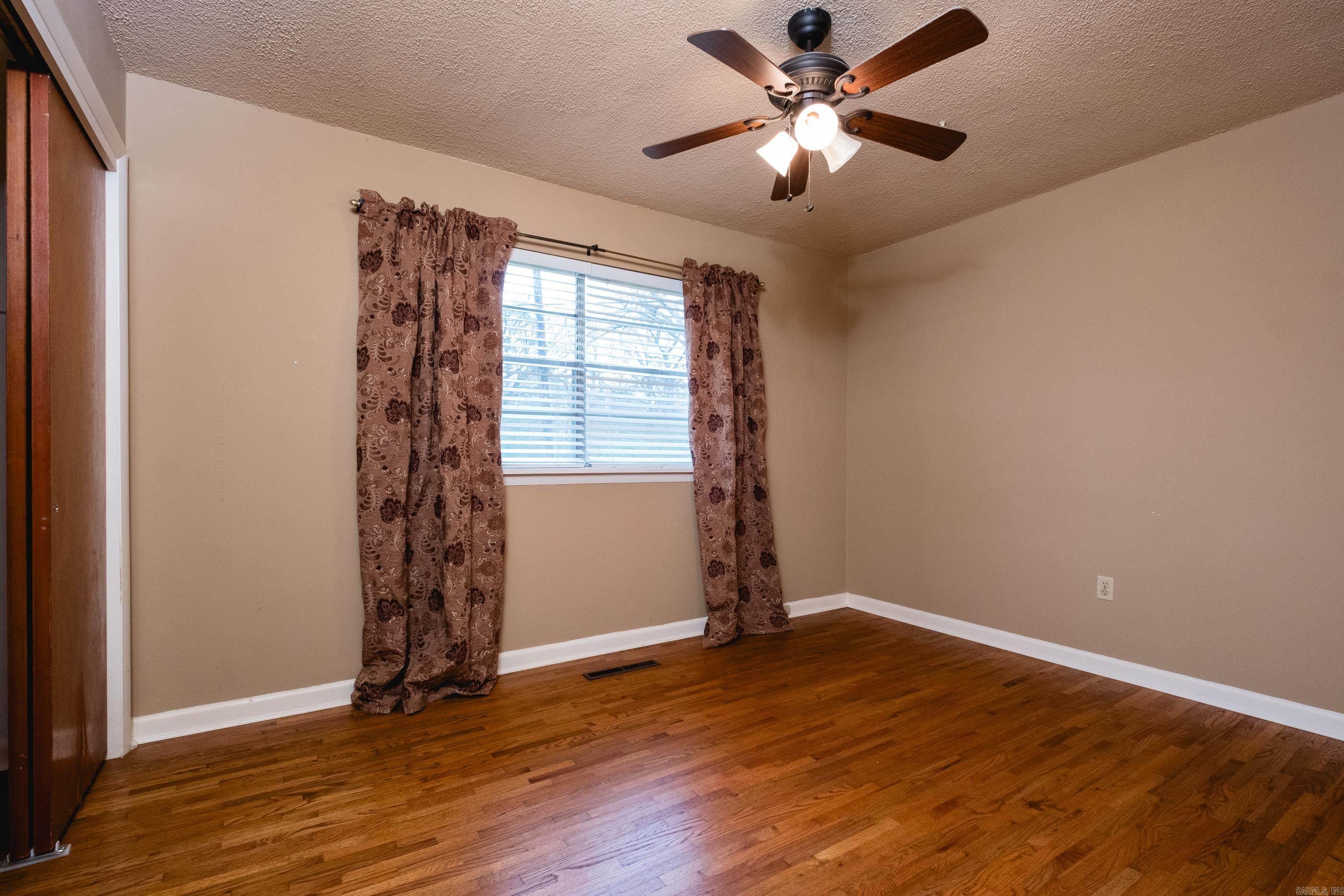 10 Dee Dee Circle  Little Rock, AR