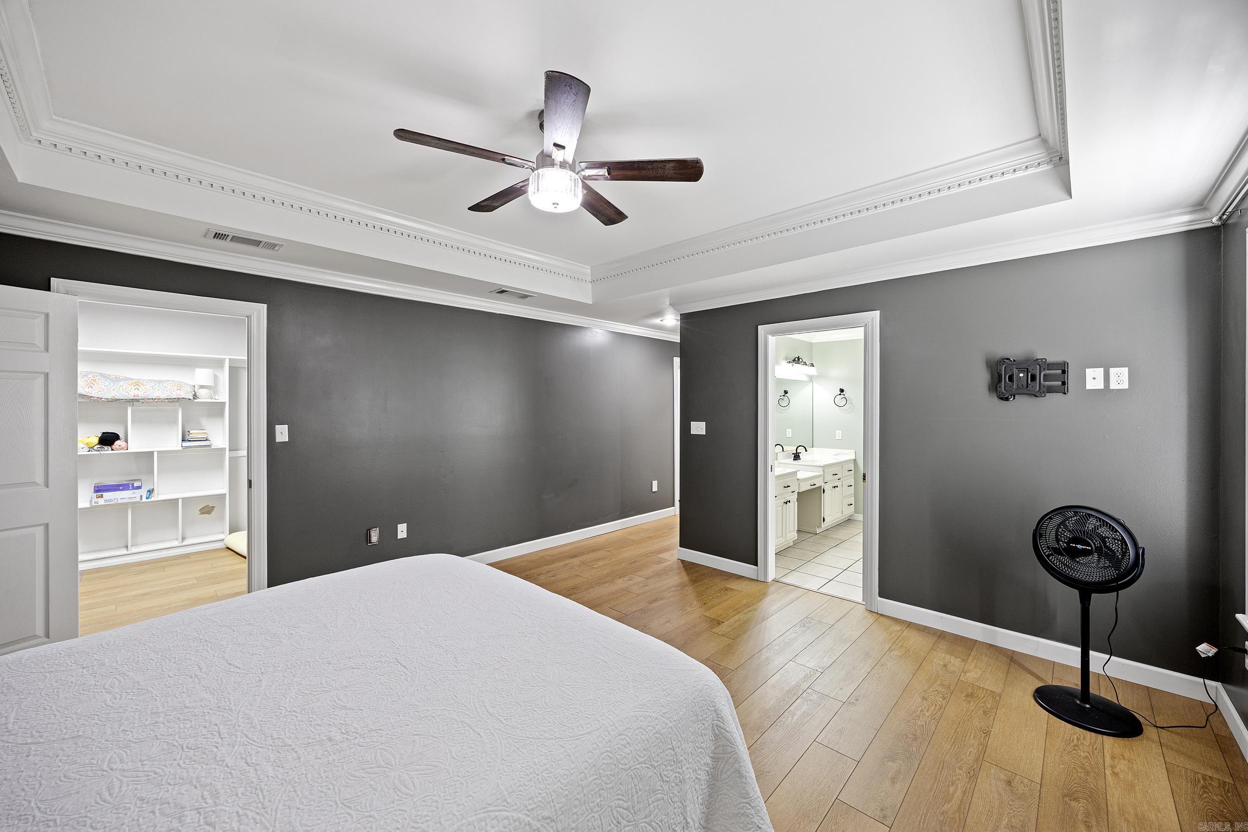 2303 W 5th  Russellville, AR