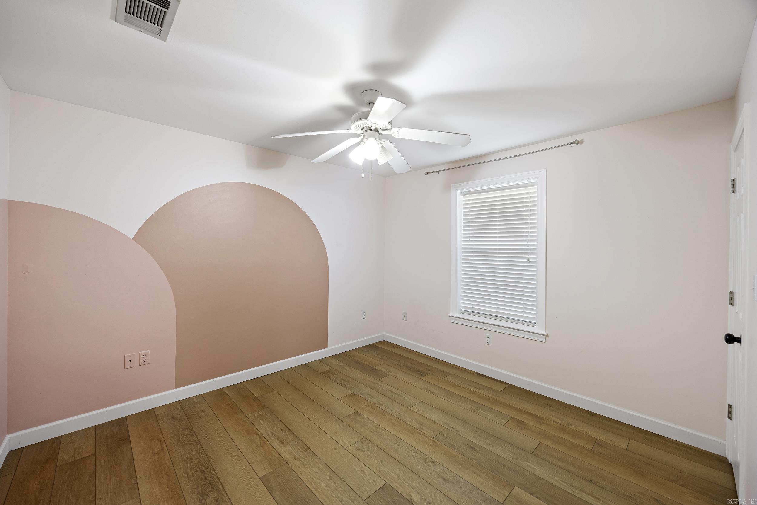 2303 W 5th  Russellville, AR