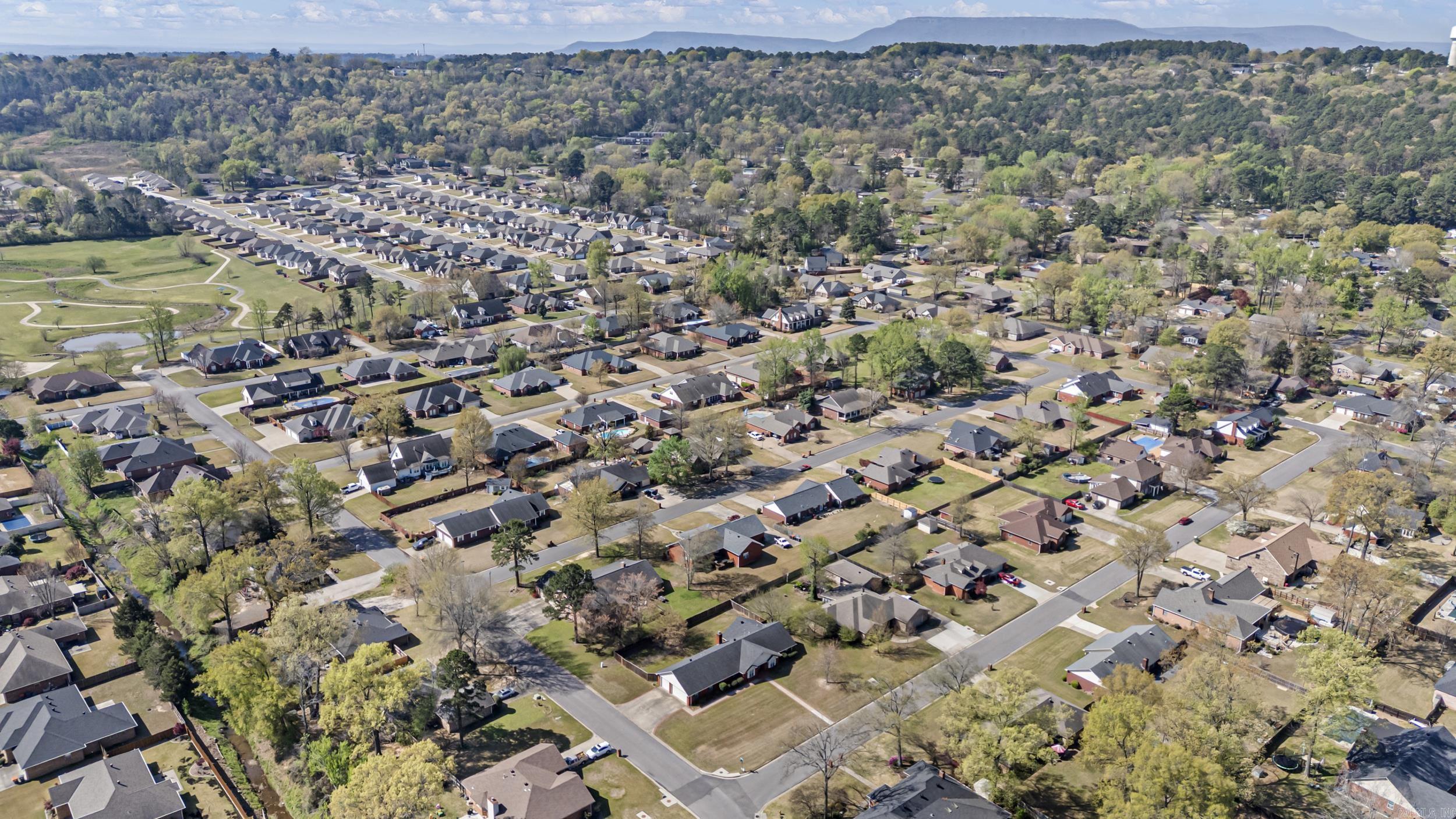 2303 W 5th  Russellville, AR