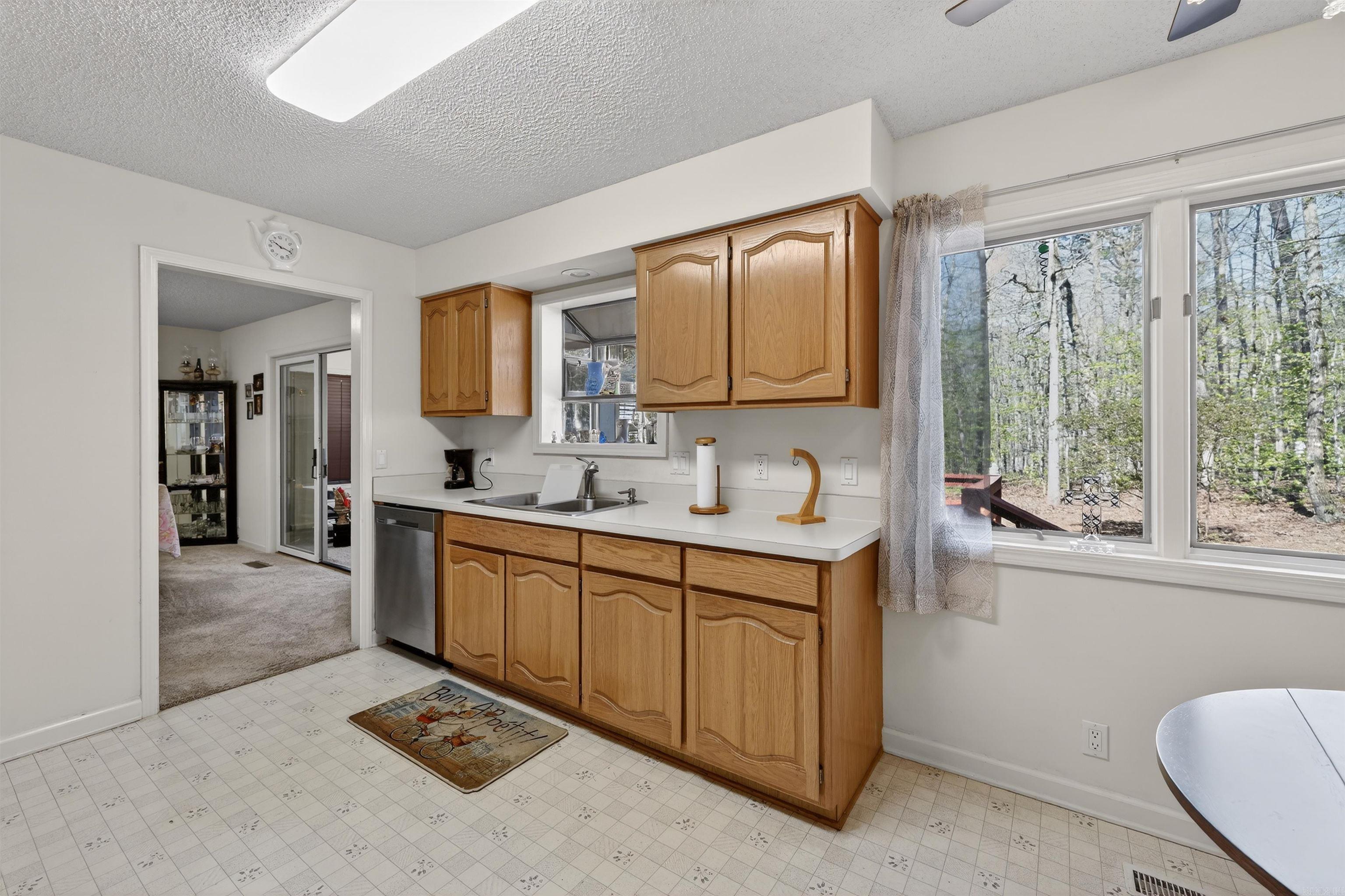 39 Huesca  Hot Springs Village, AR