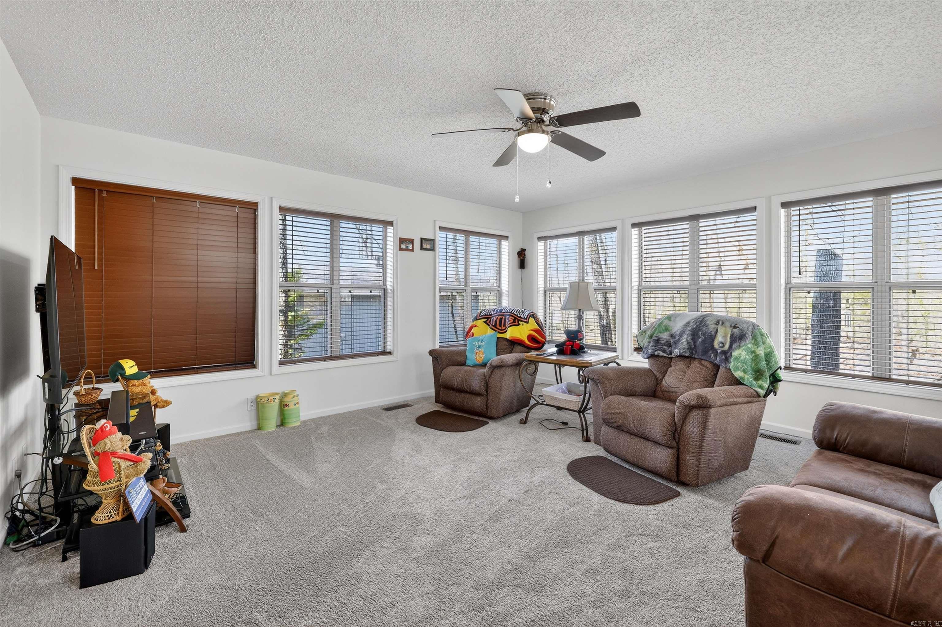 39 Huesca  Hot Springs Village, AR