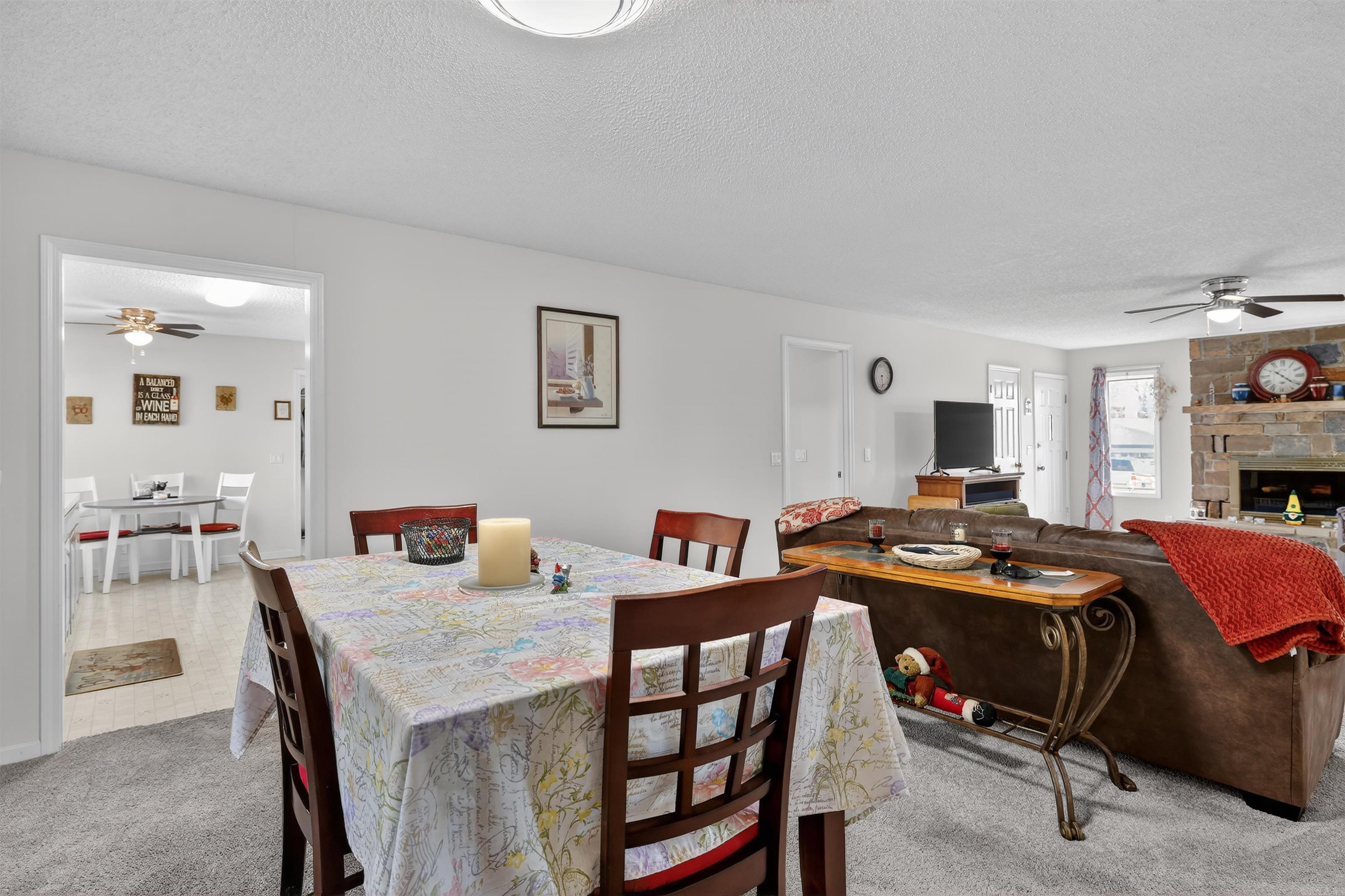 39 Huesca  Hot Springs Village, AR