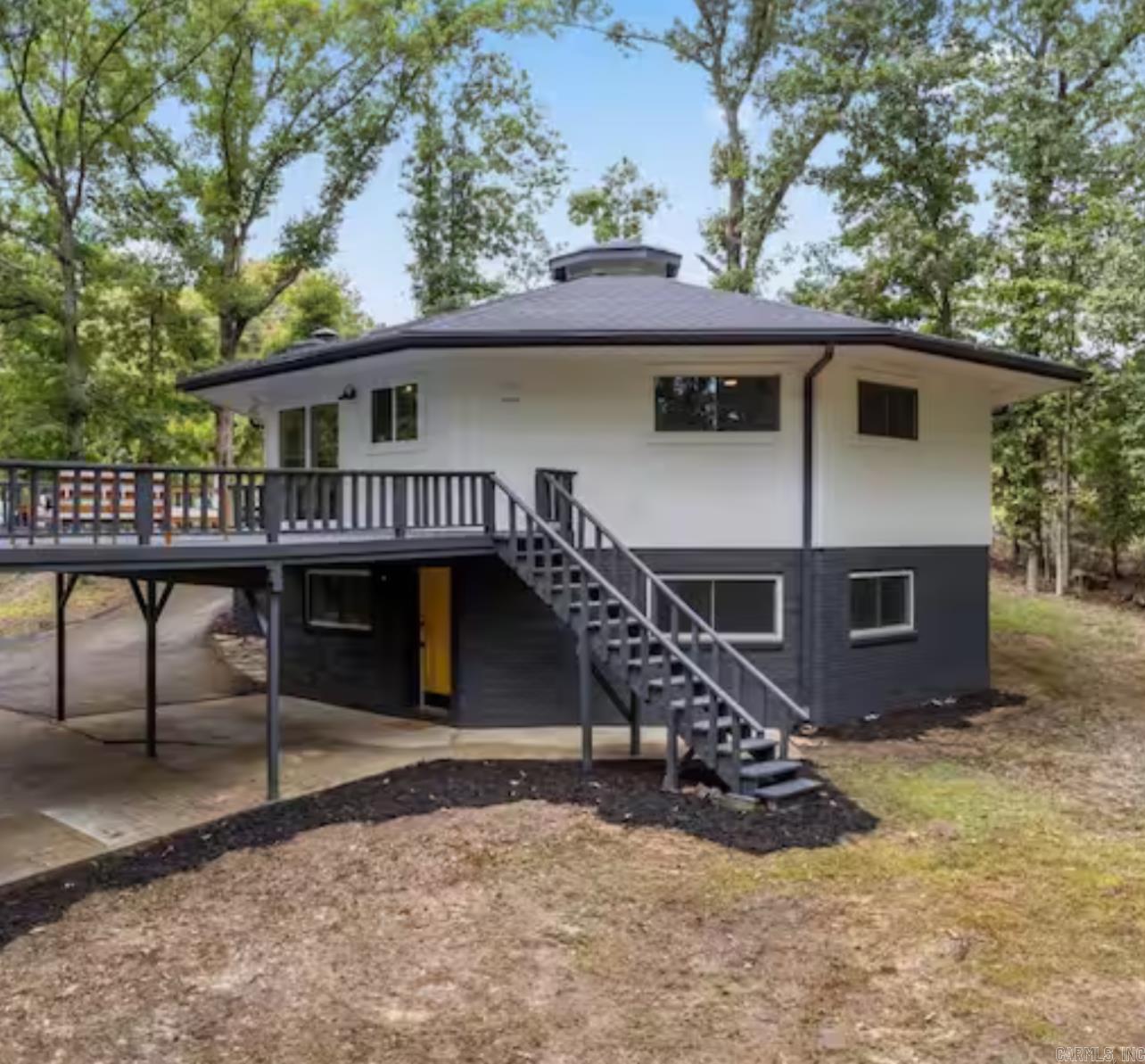 302 Independence  Hot Springs, AR