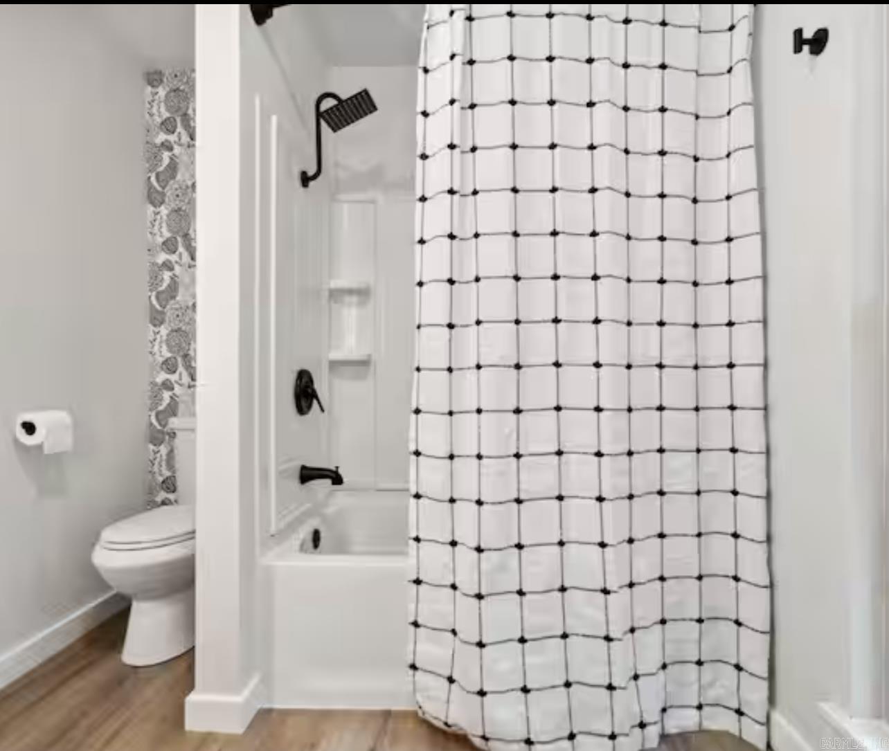 302 Independence  Hot Springs, AR