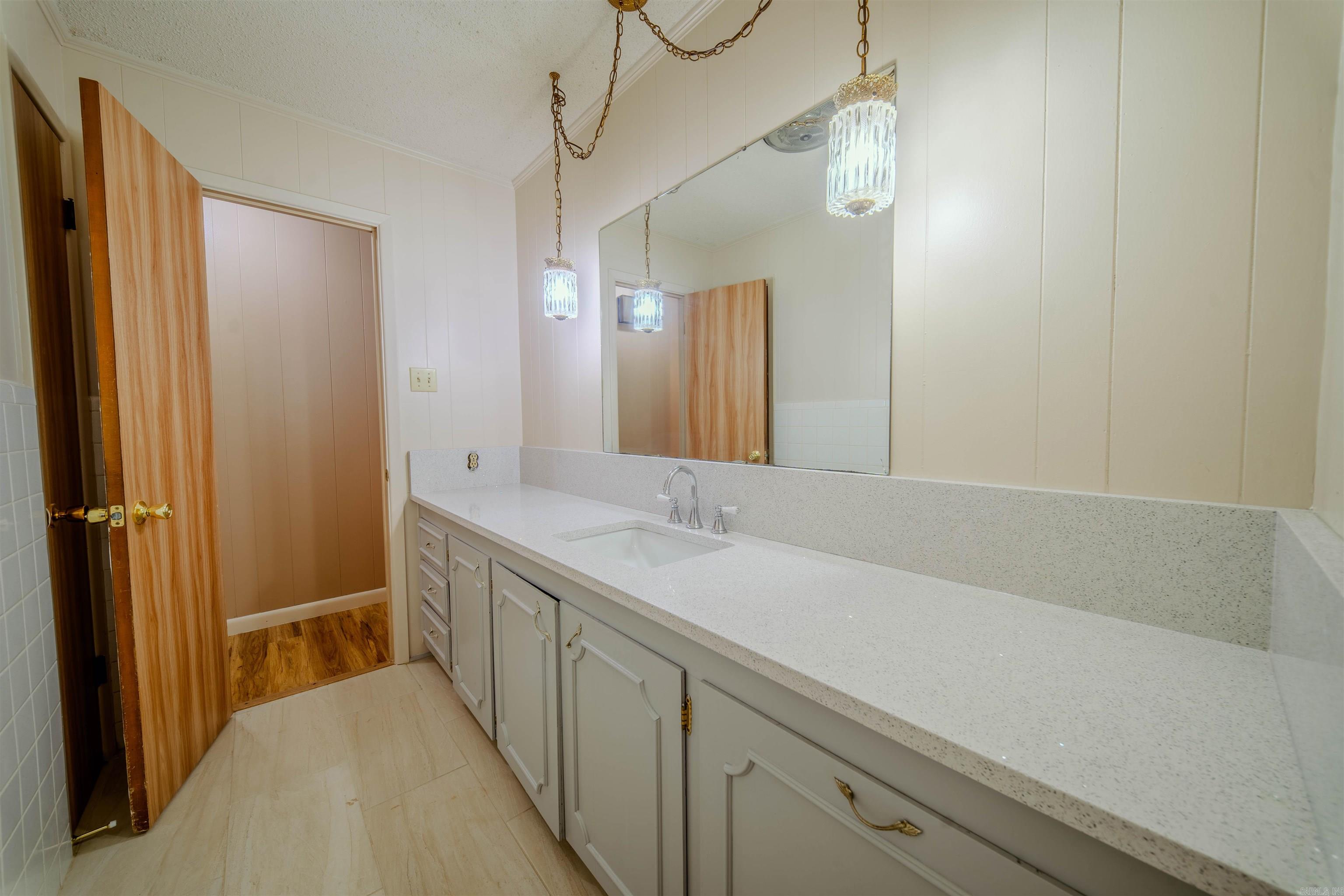 2173 California  Camden, AR