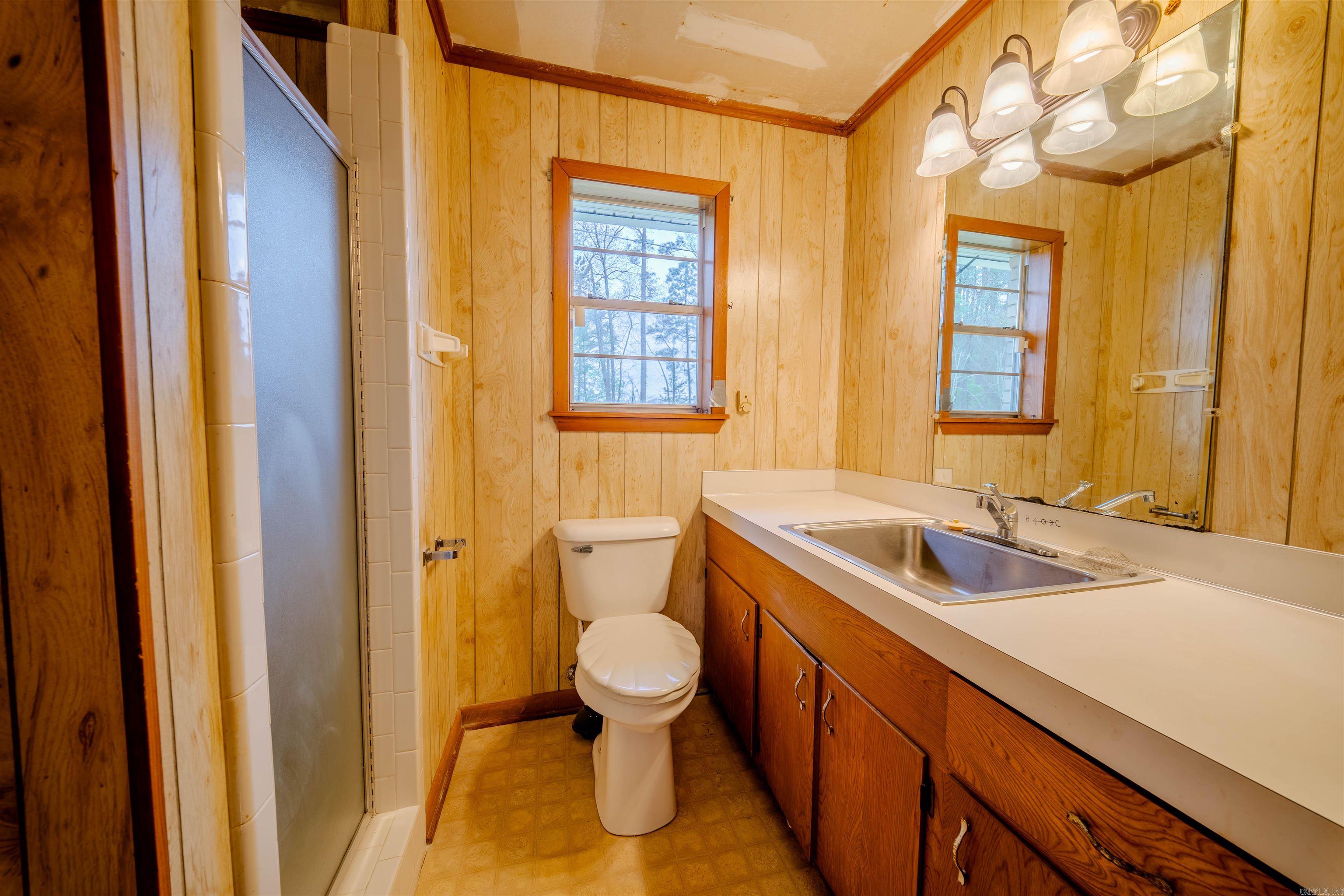 2173 California  Camden, AR