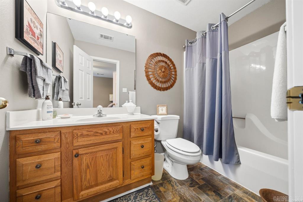 227 Bayshore Cove Hot Springs, AR 71901