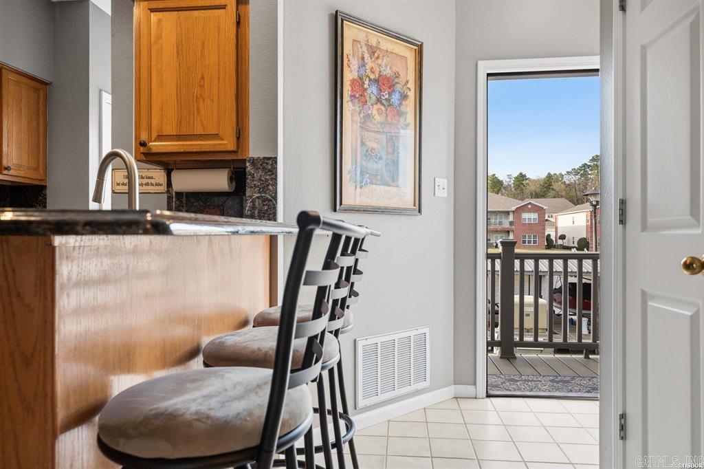 227 Bayshore Cove Hot Springs, AR 71901