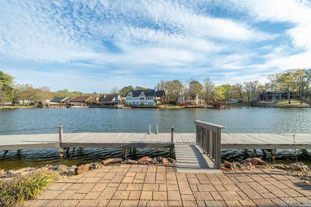 227 Bayshore Cove Hot Springs, AR 71901