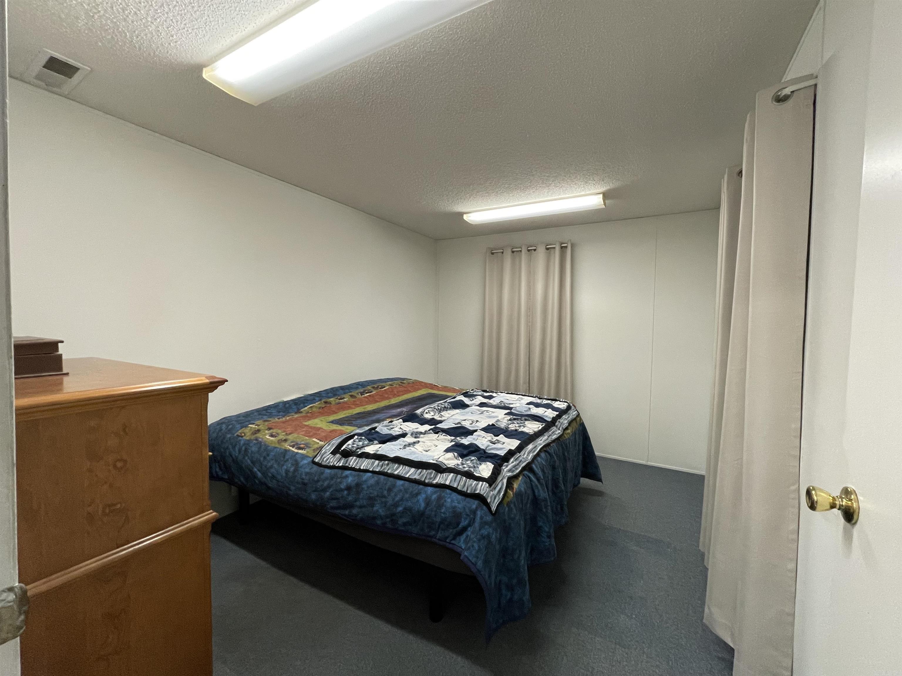 1101 Maple Drive  Mountain View, AR