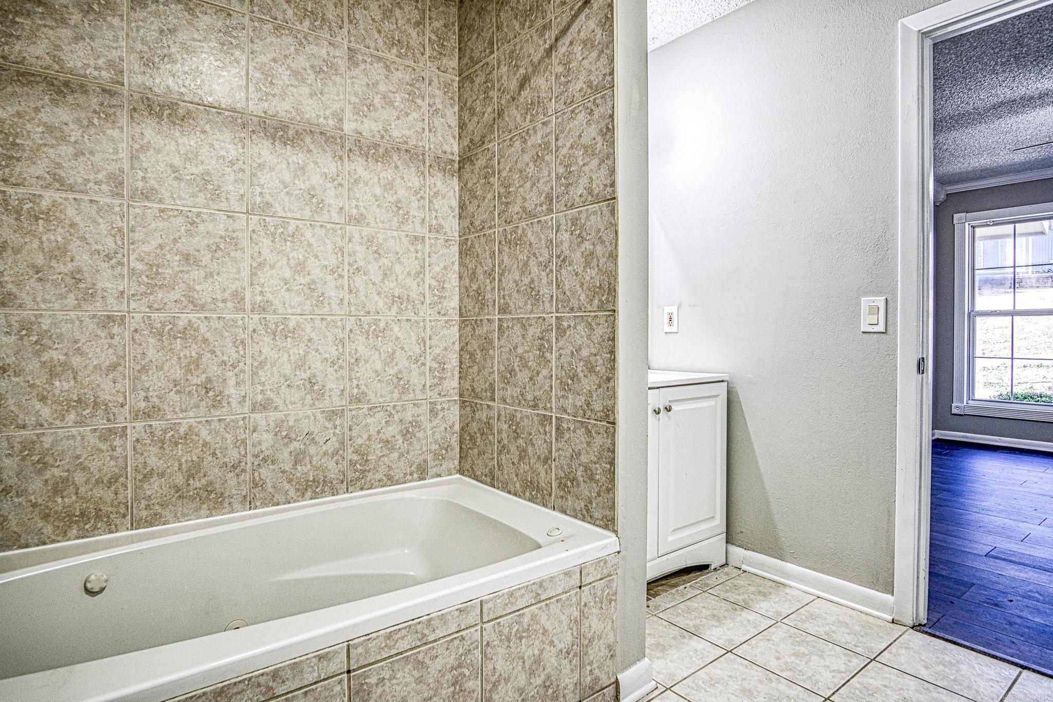 12 Perralena  Hot Springs Village, AR