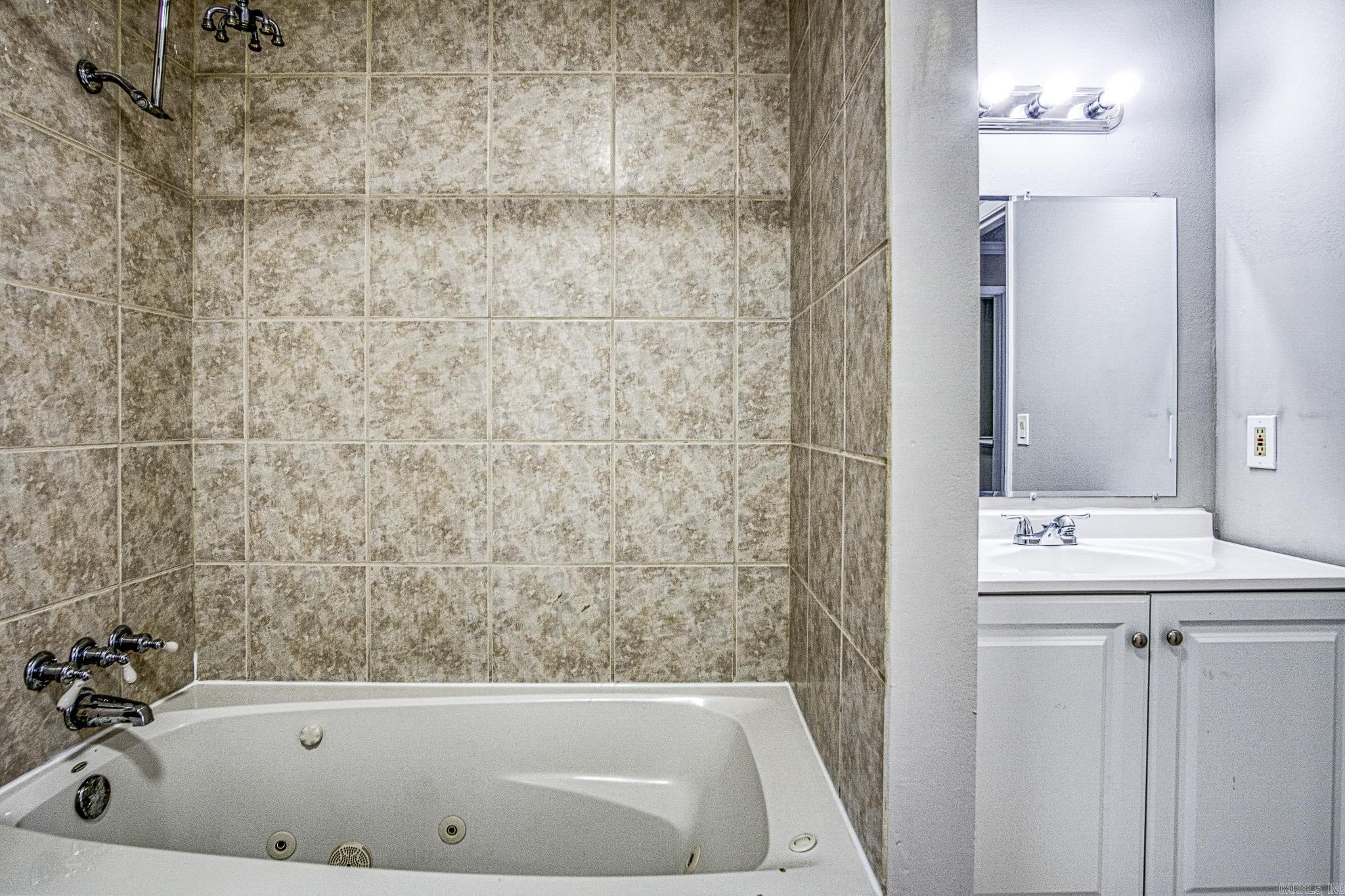 12 Perralena  Hot Springs Village, AR