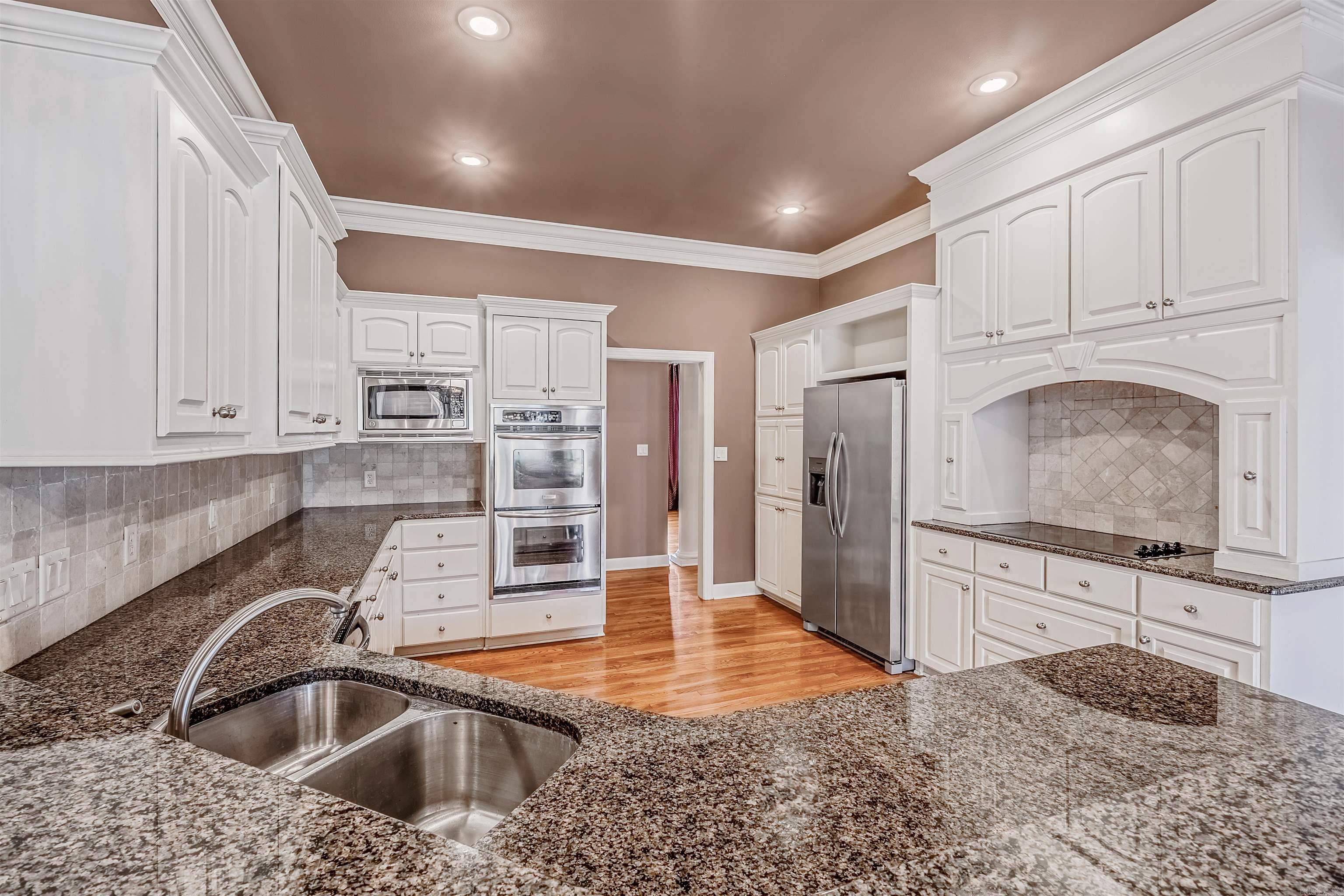 515 Shady Valley  North Little Rock, AR