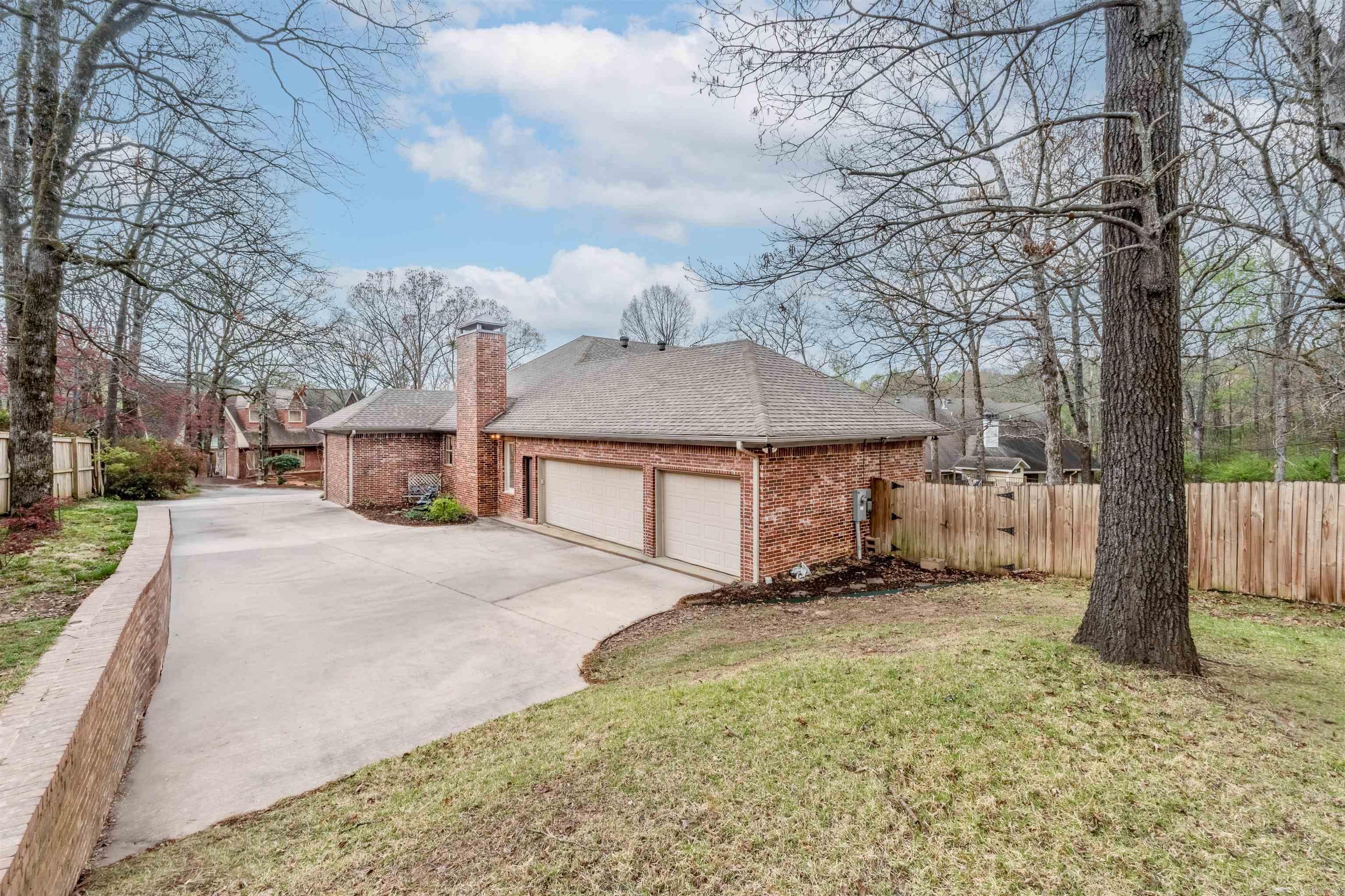 515 Shady Valley  North Little Rock, AR