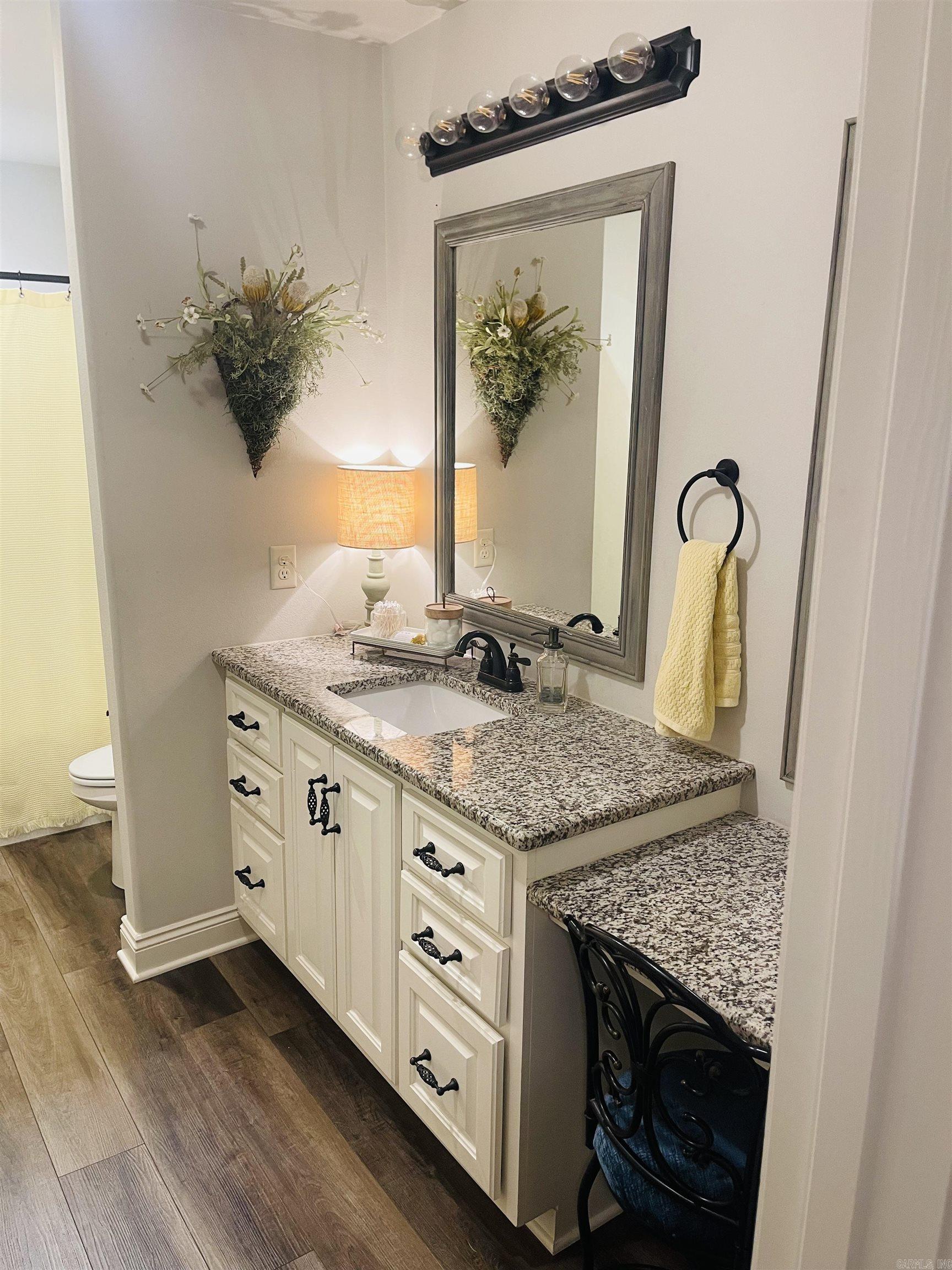 803 Adamson Dr Searcy, AR 72143