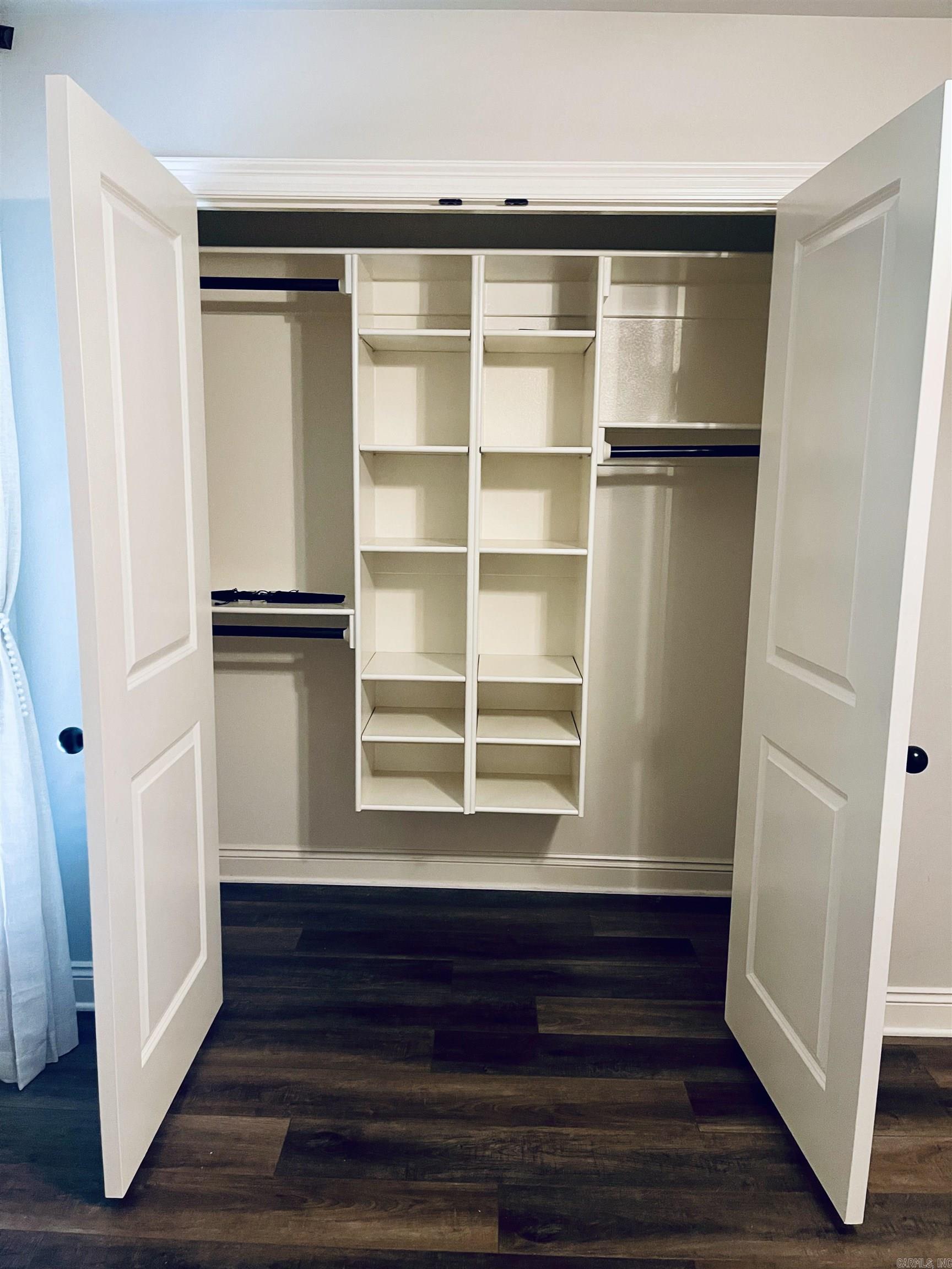 803 Adamson Dr Searcy, AR 72143