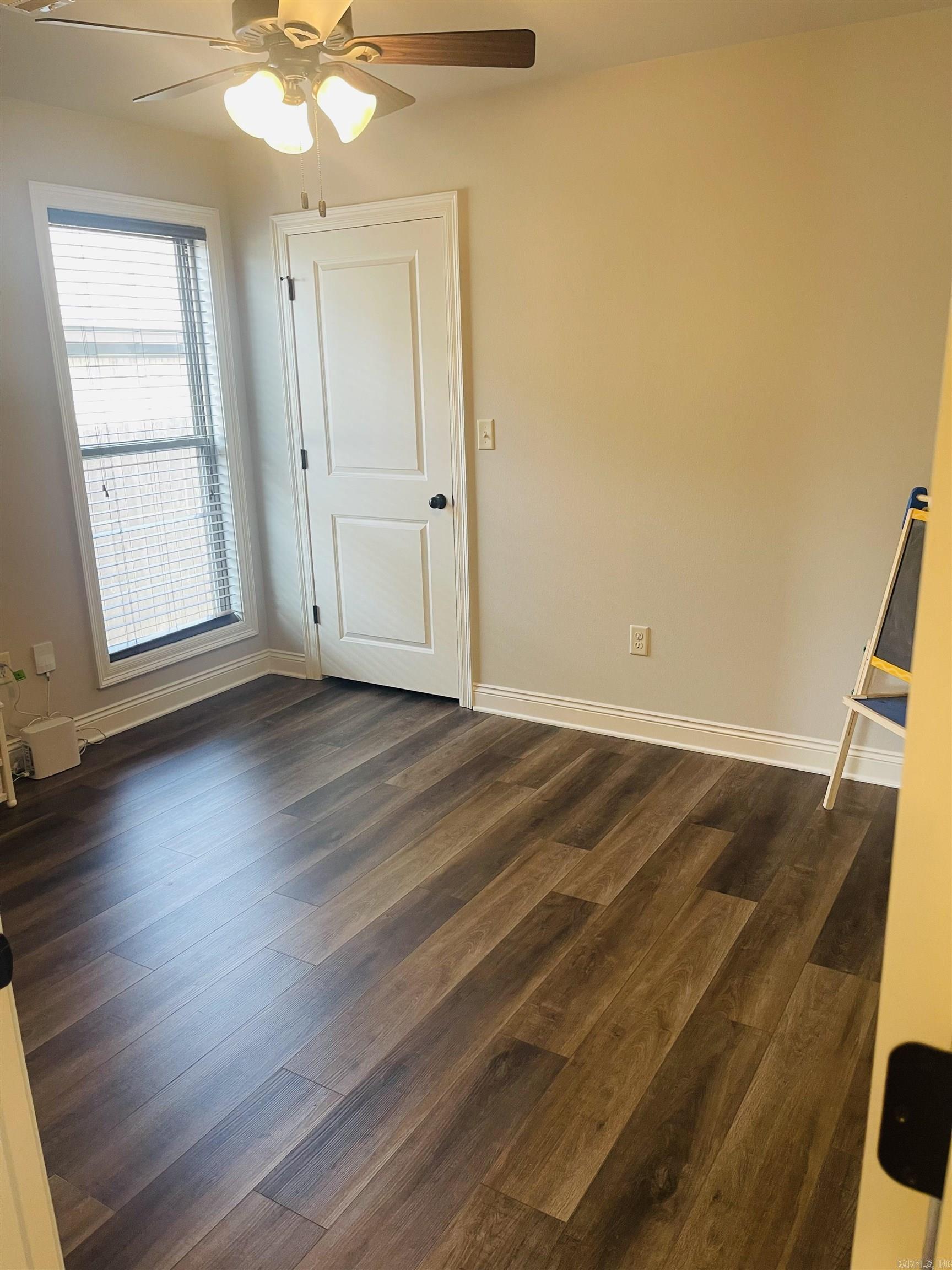 803 Adamson Dr Searcy, AR 72143