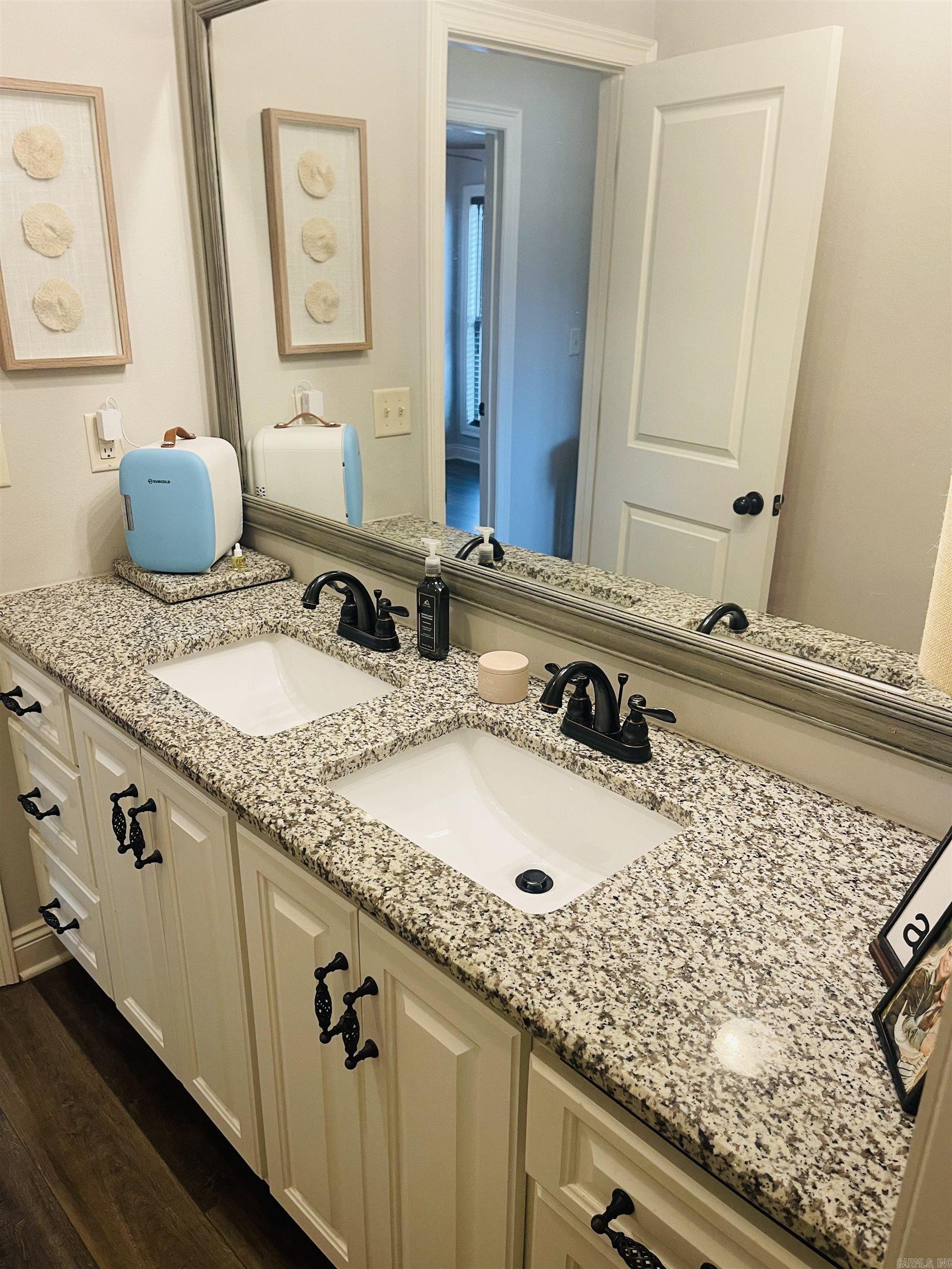 803 Adamson Dr Searcy, AR 72143