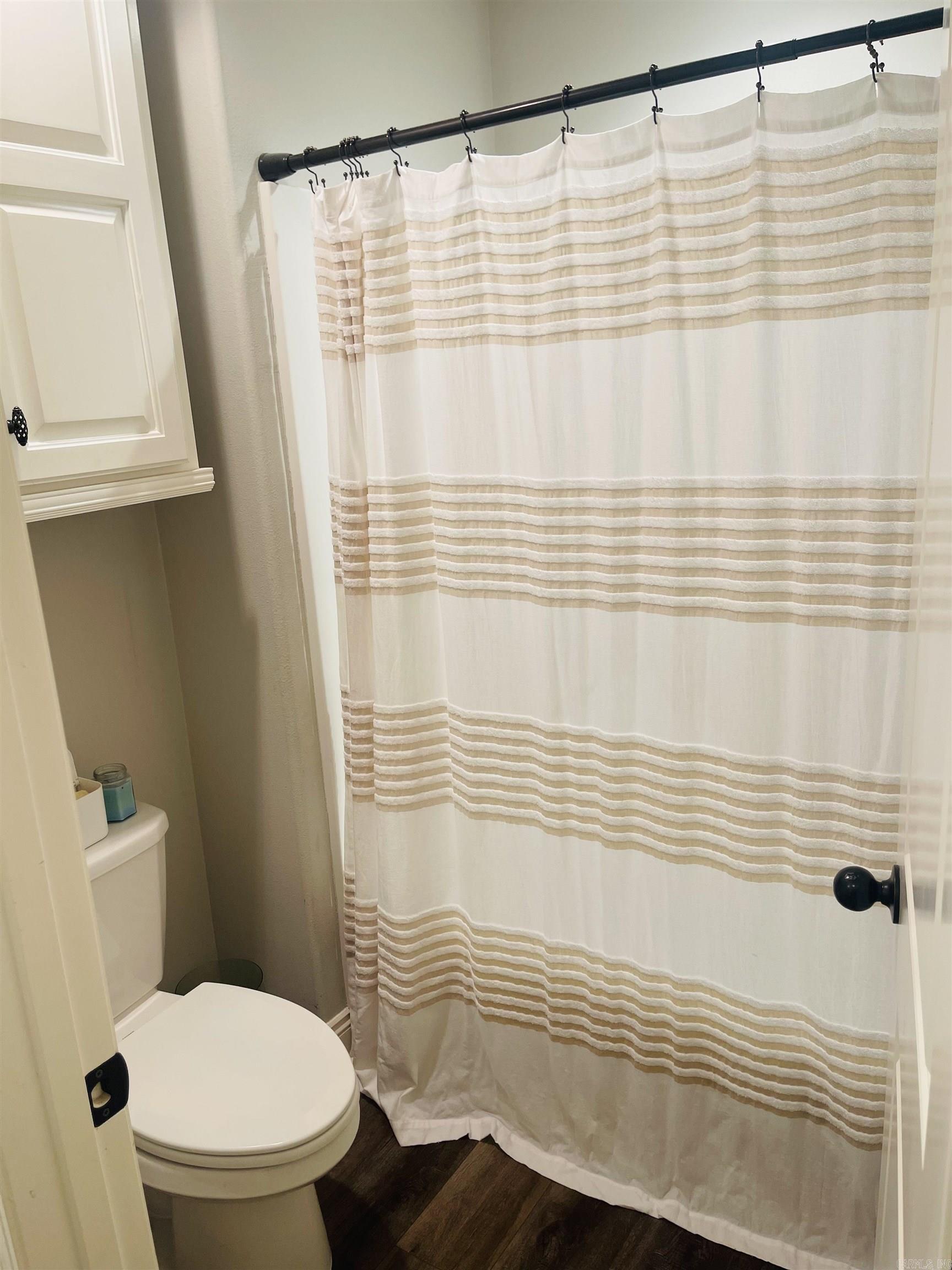 803 Adamson Dr Searcy, AR 72143