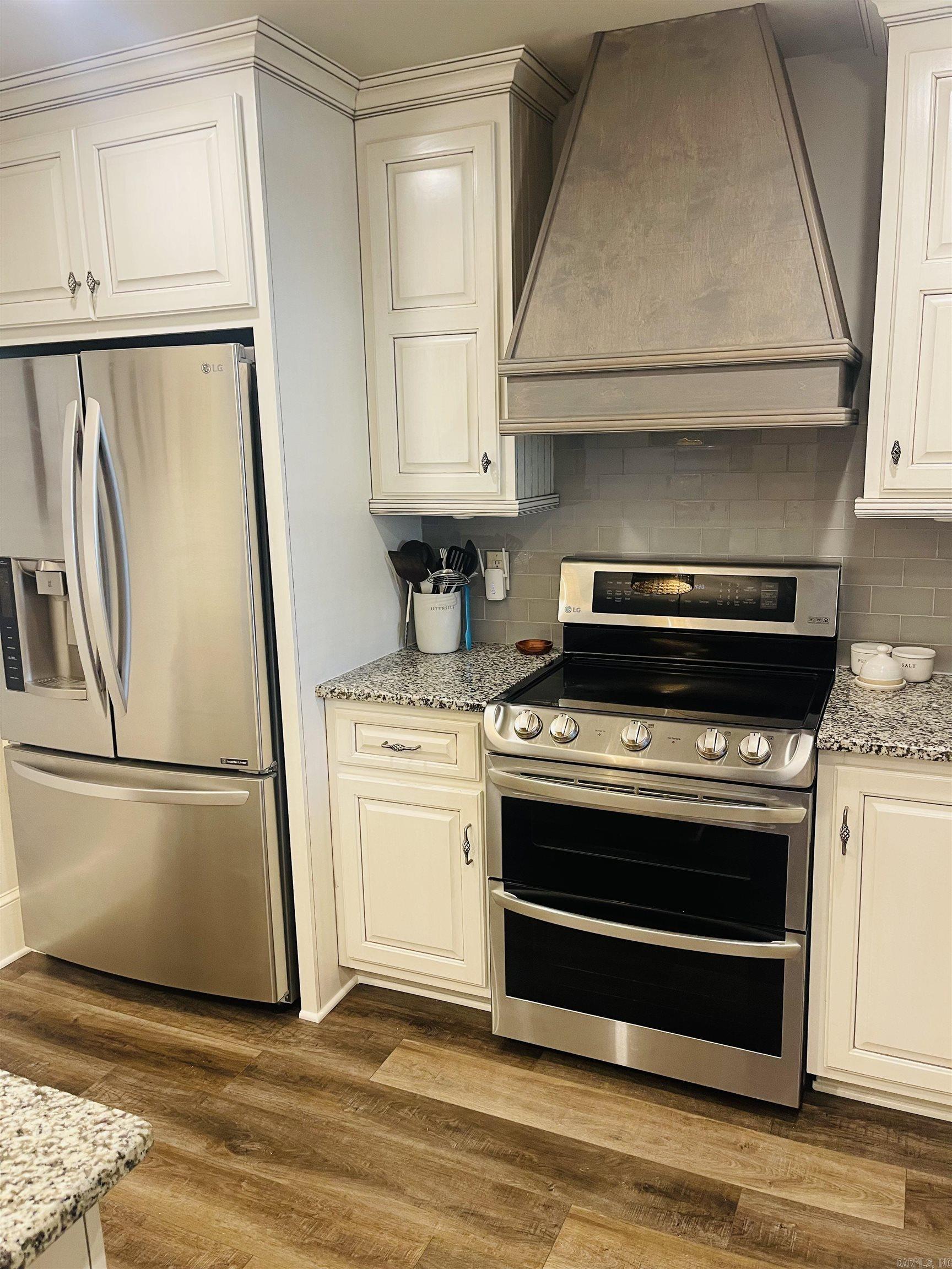 803 Adamson Dr Searcy, AR 72143