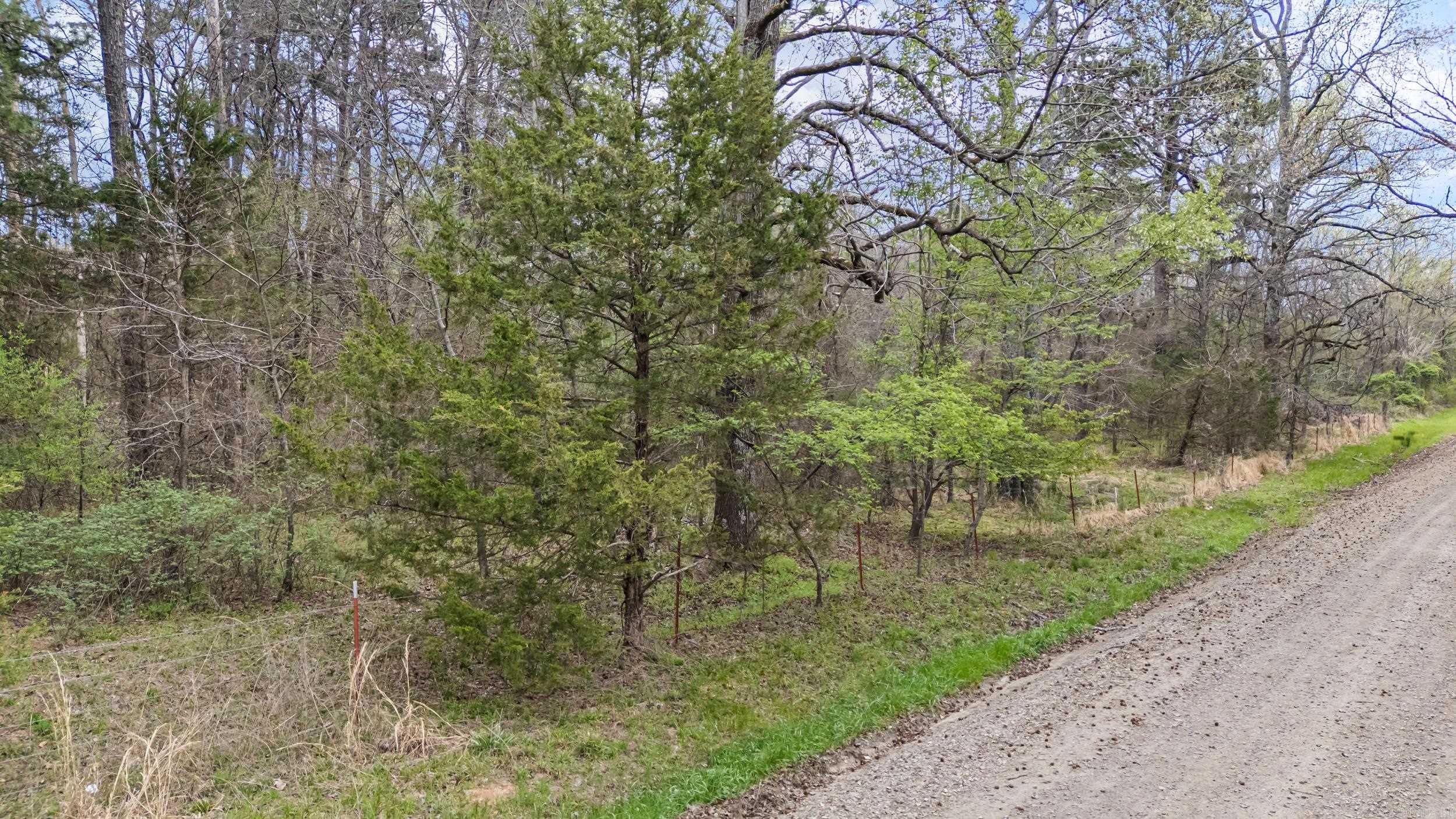 00 Pless Community  London, AR