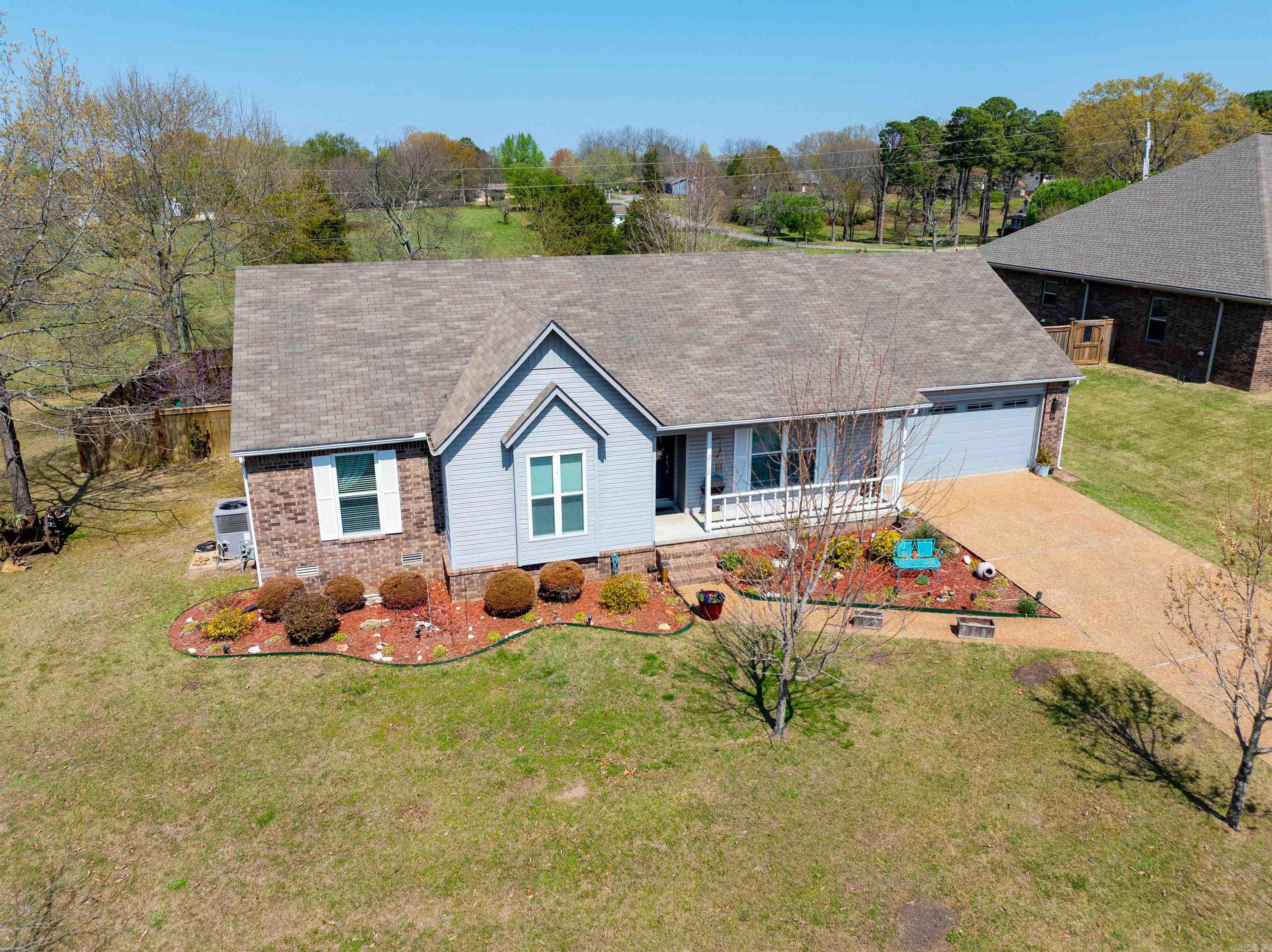 2110 Edgewater  Heber Springs, AR