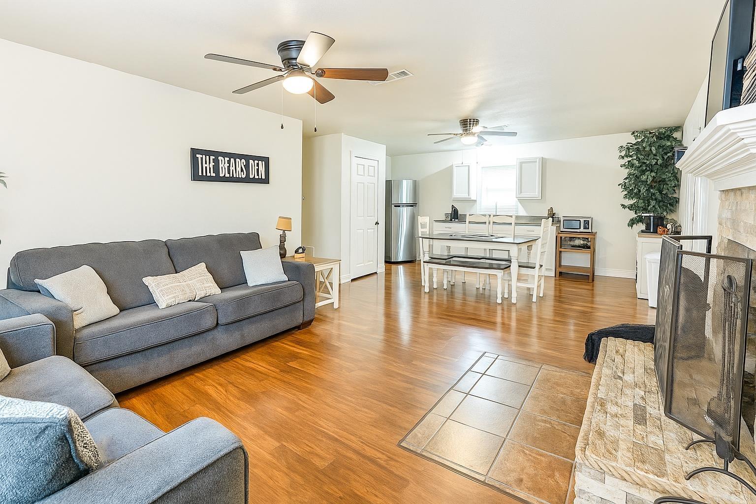 2243 Hwy 270  Mena, AR