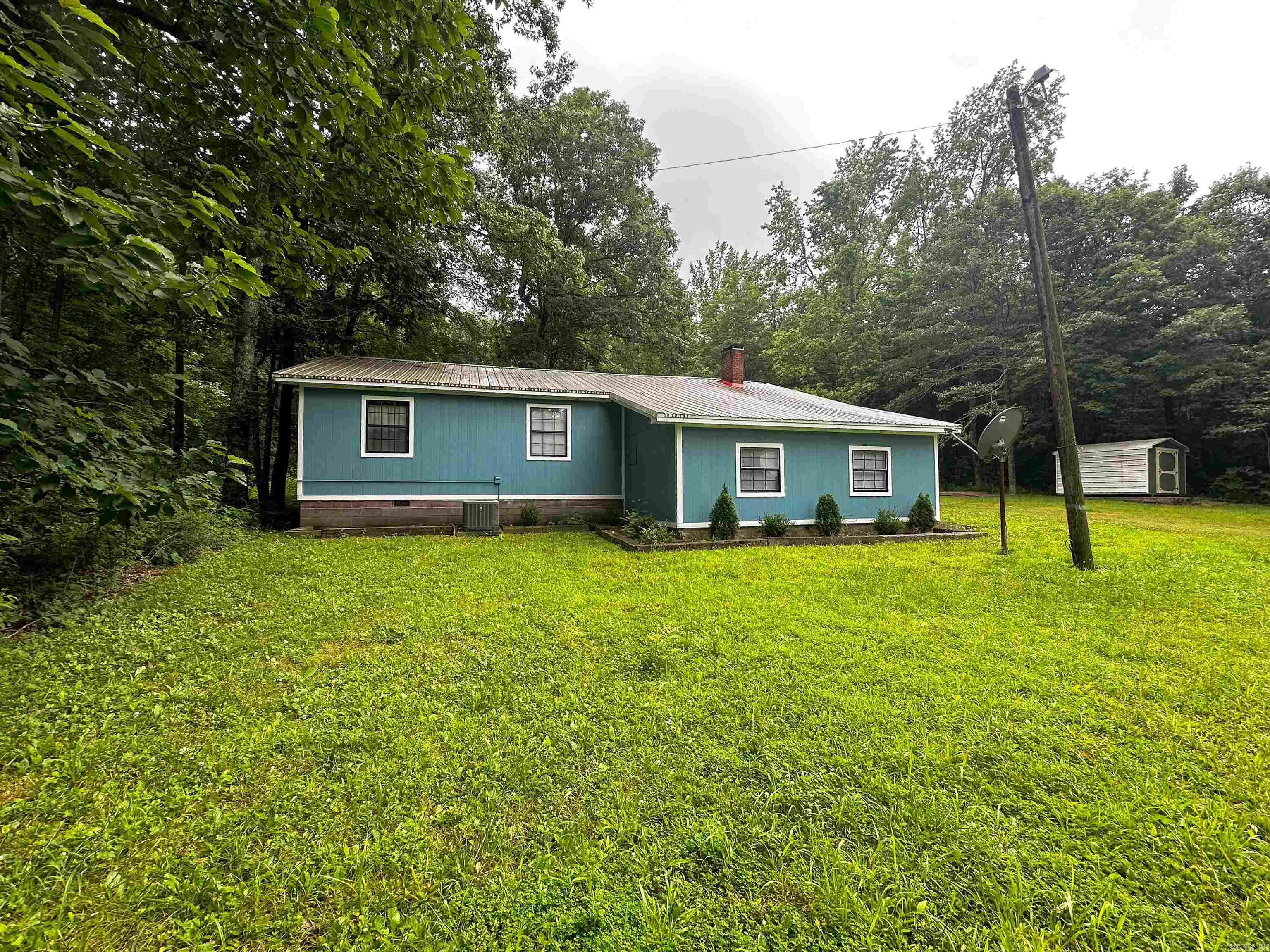 2243 Hwy 270  Mena, AR