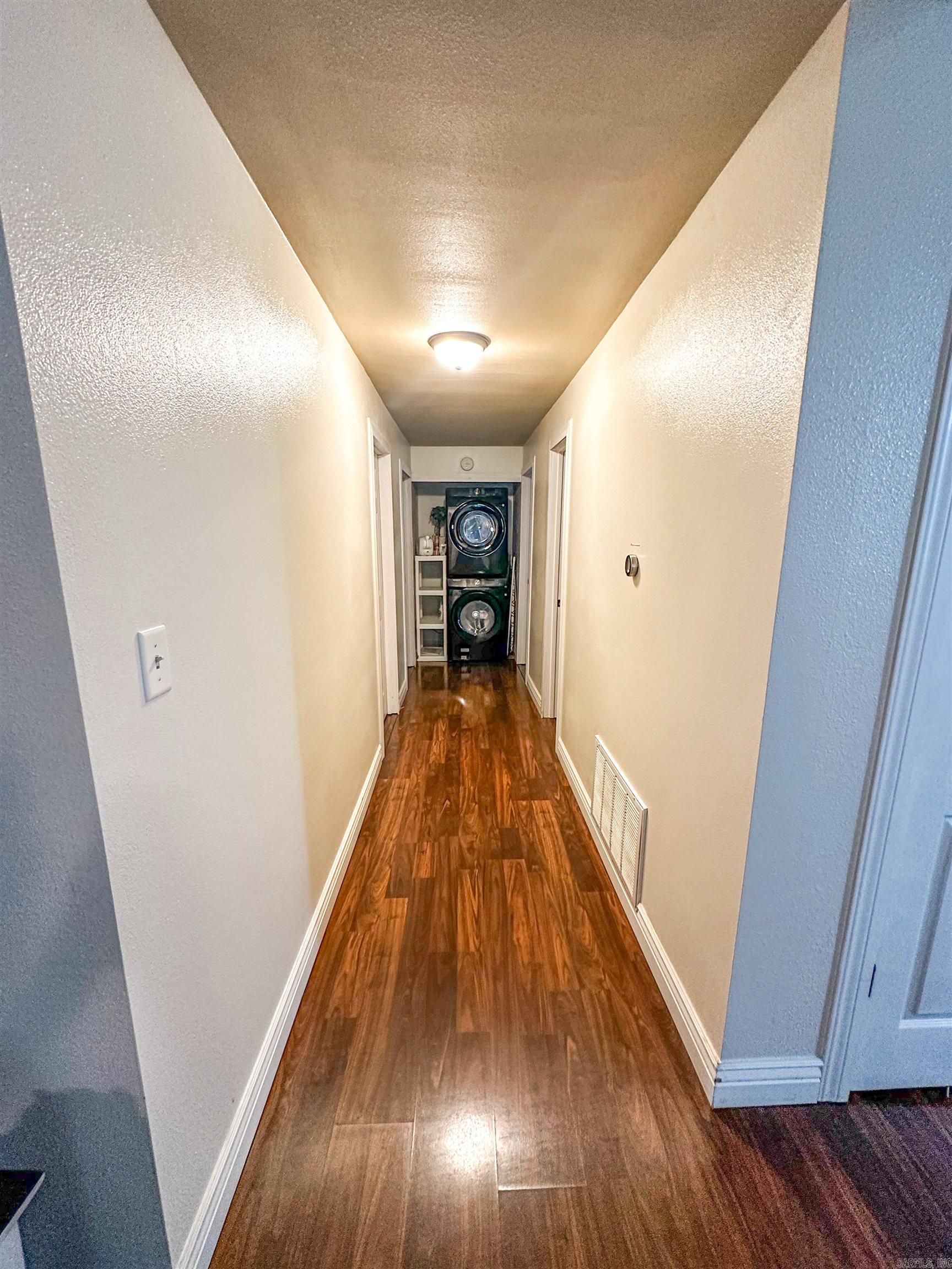 2243 Hwy 270  Mena, AR