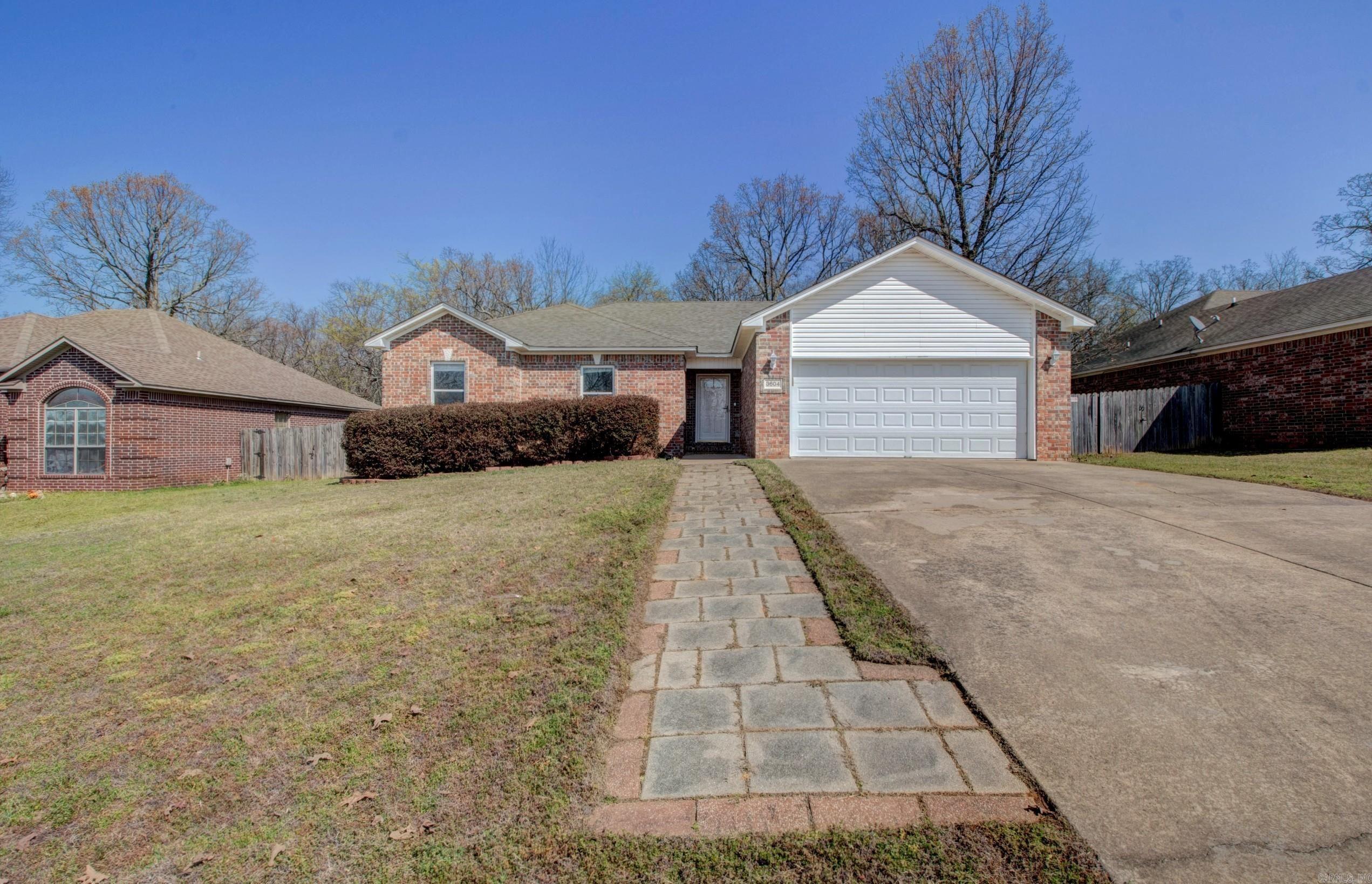 3604 Longstreet  Jacksonville, AR