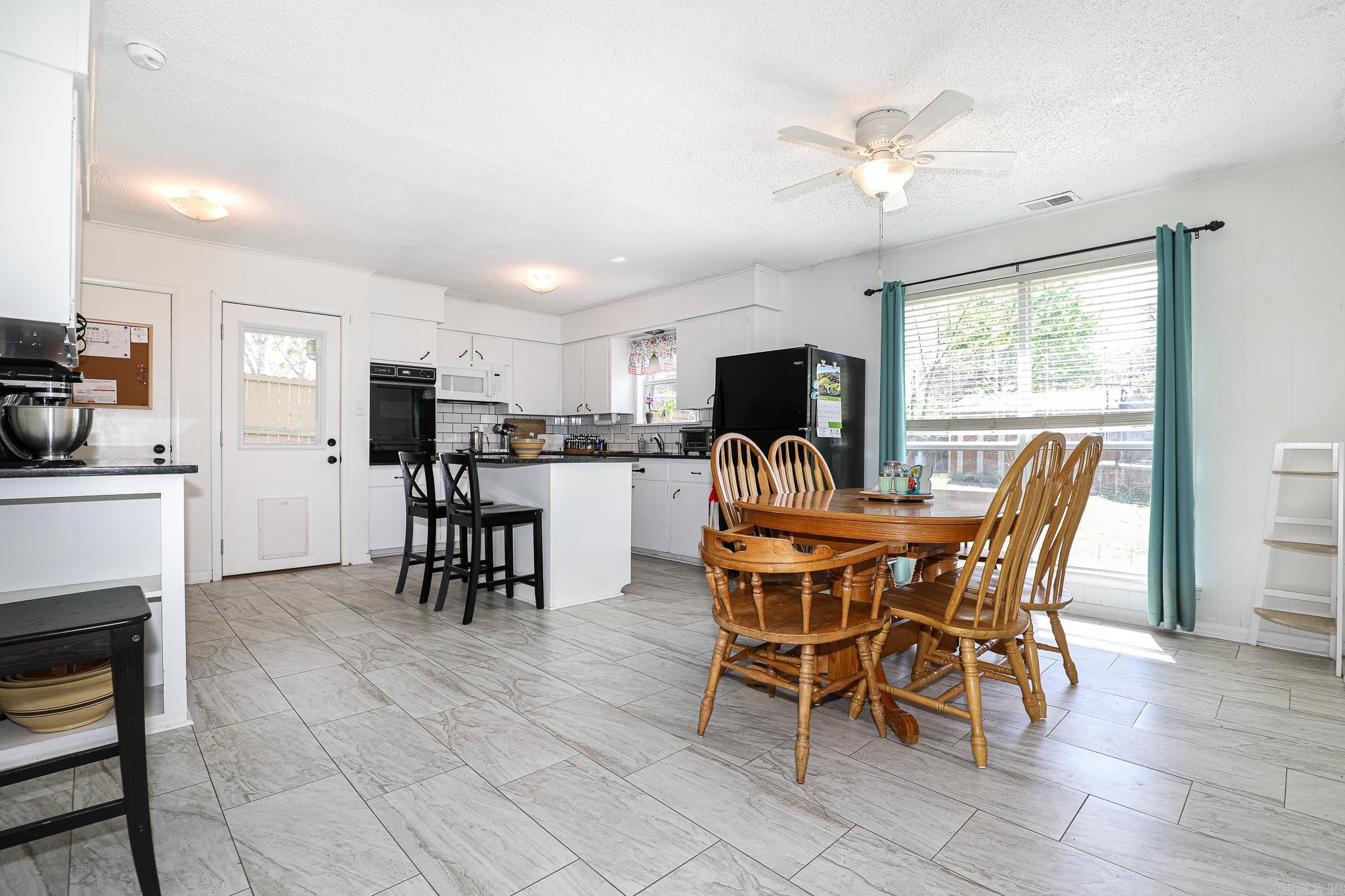 1223 JAMESON AVE  Benton, AR