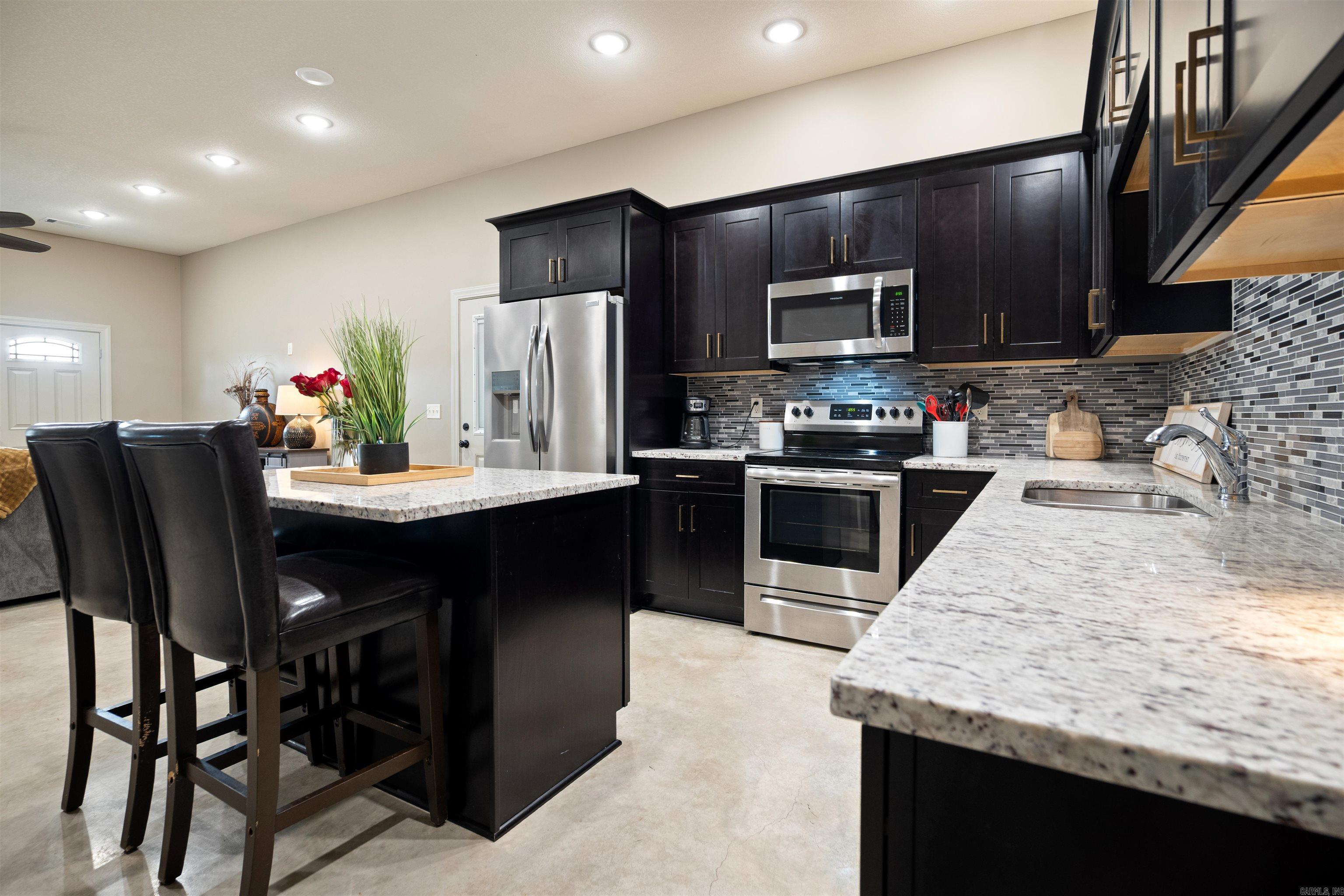 305 Hollis  Bono, AR