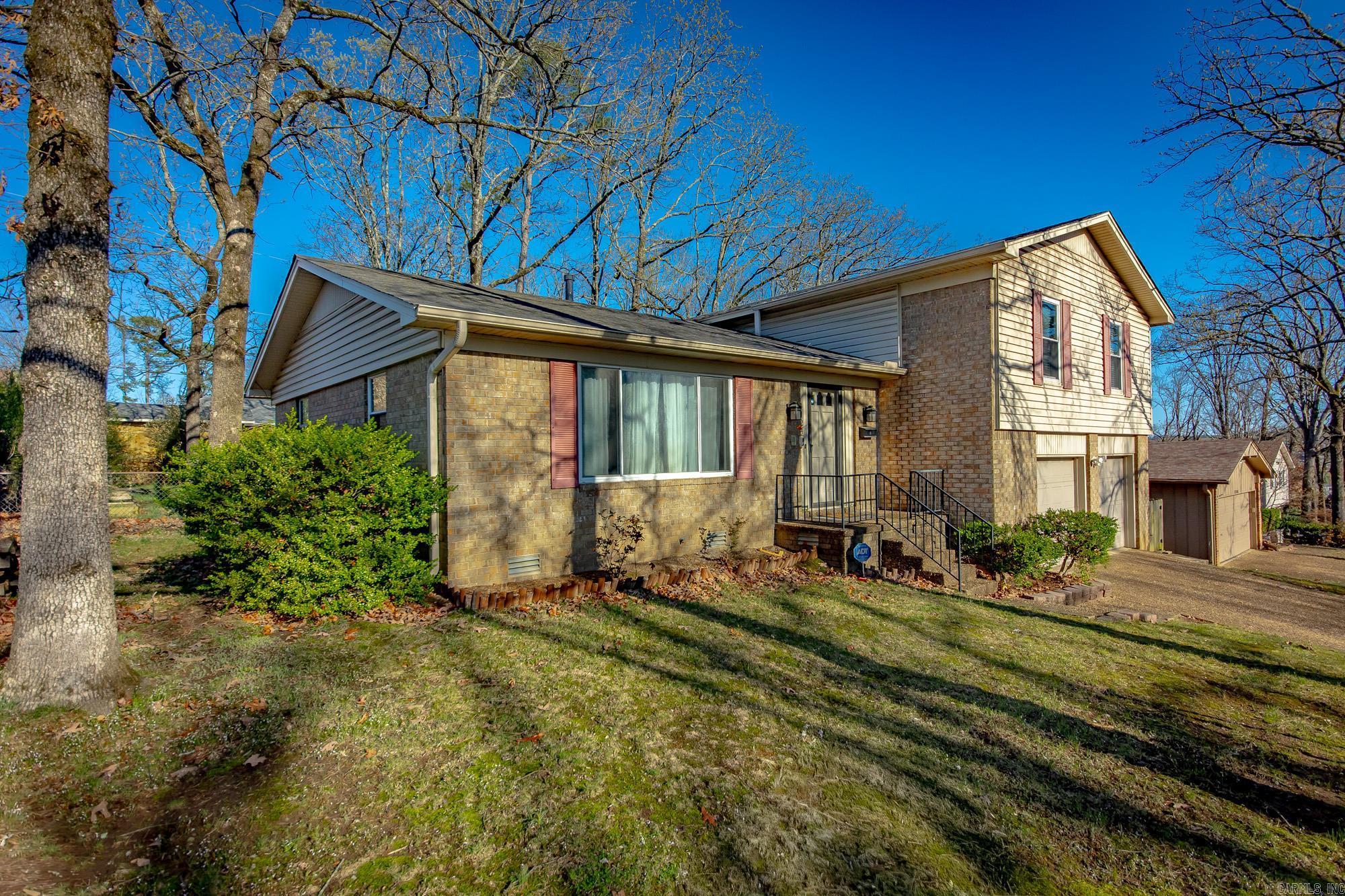 1124 Old Charter  Little Rock, AR