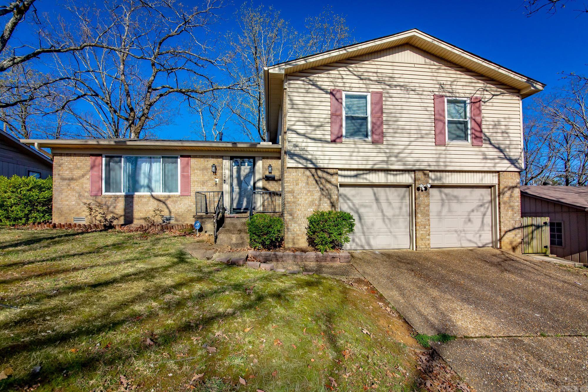 1124 Old Charter  Little Rock, AR