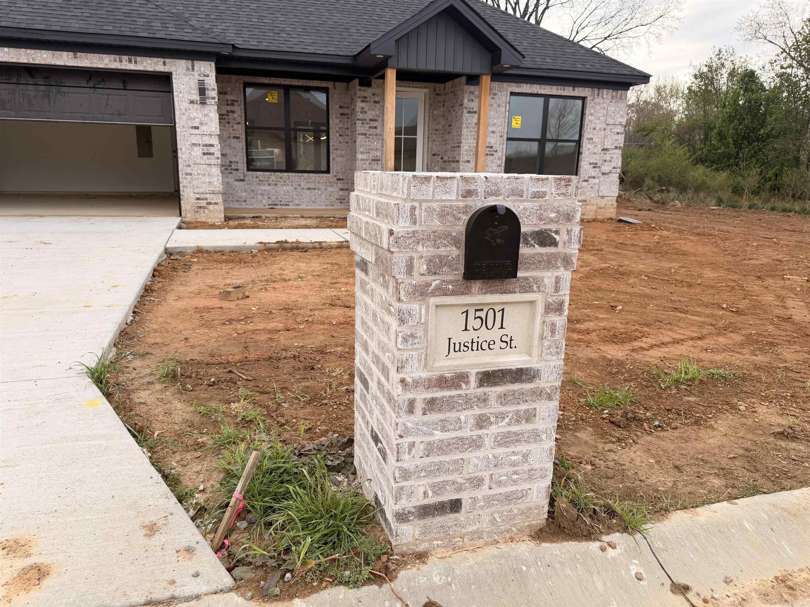 1501 JUSTICE  Jacksonville, AR